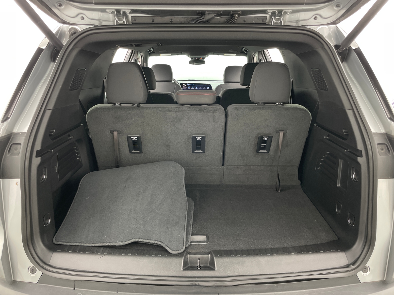 Thumbnail: 2024 Chevrolet Traverse - 7