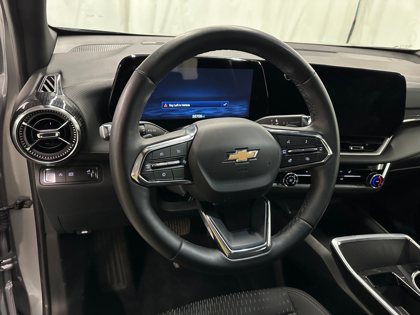 Thumbnail: 2025 Chevrolet Equinox - 5
