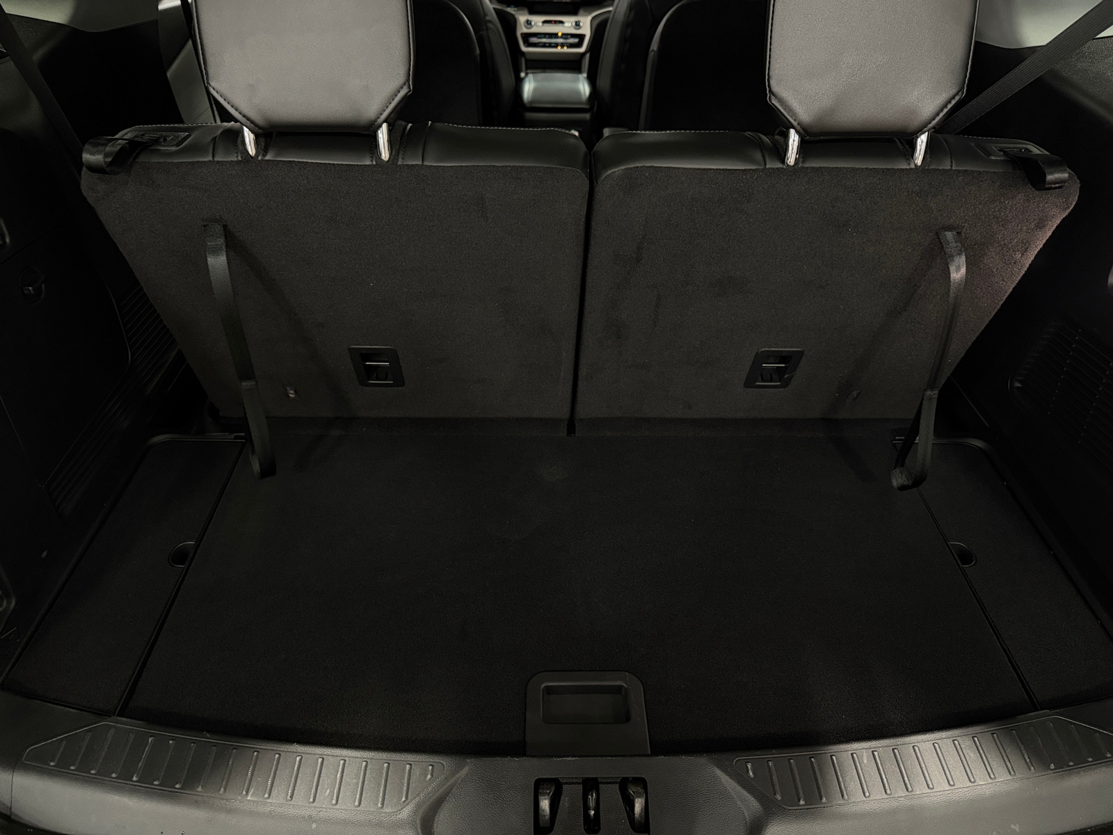 Thumbnail: 2023 Ford Explorer - 6