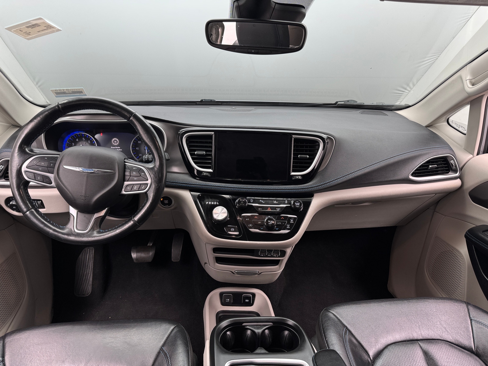 Thumbnail: 2021 Chrysler Pacifica - 2