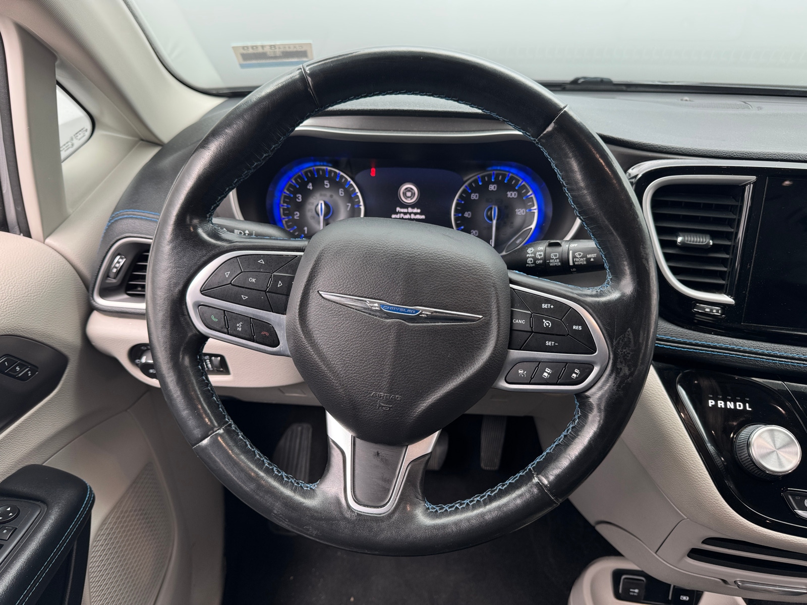 Thumbnail: 2021 Chrysler Pacifica - 4