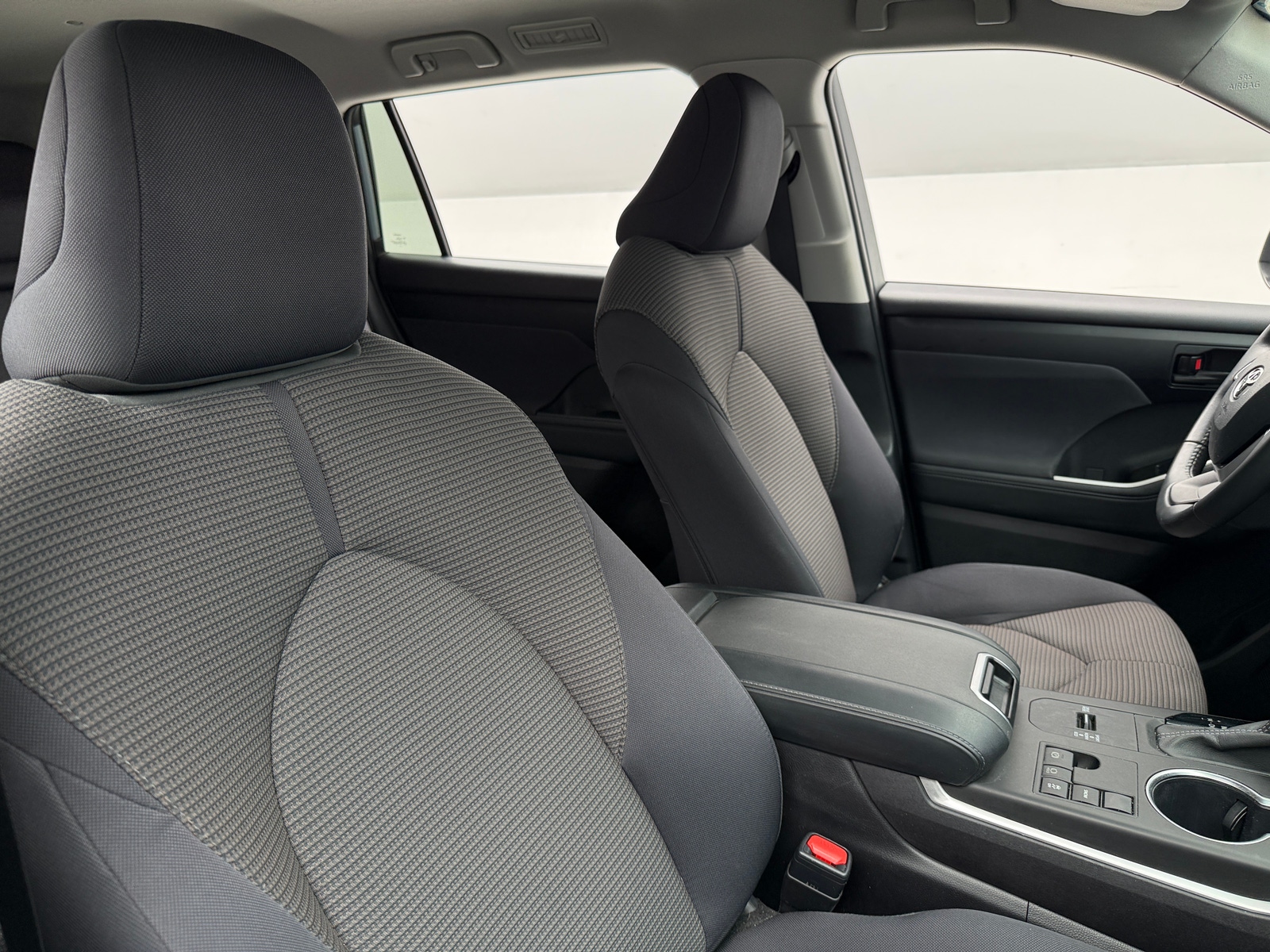 Thumbnail: 2023 Toyota Highlander - 2