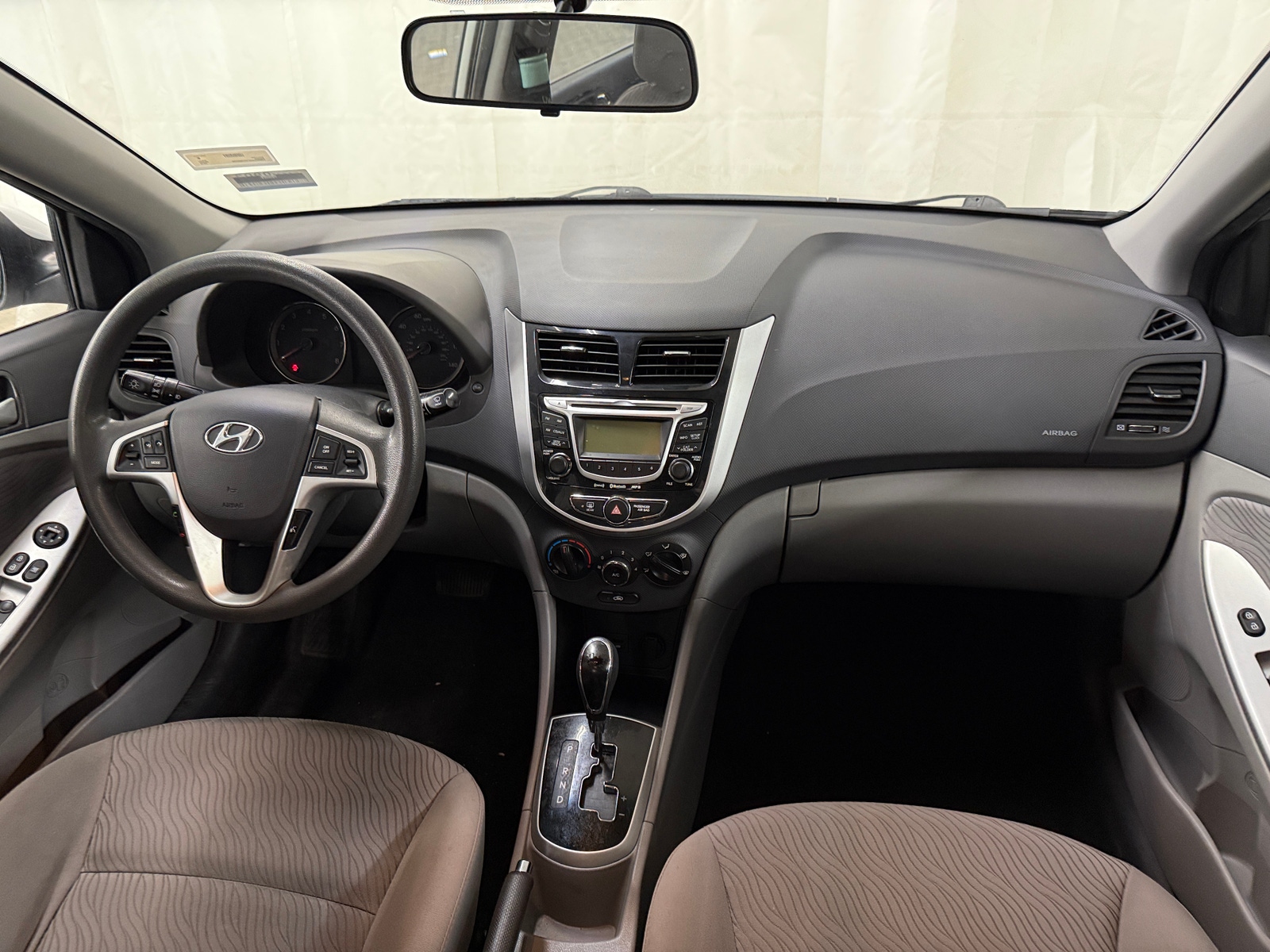 Thumbnail: 2012 Hyundai Accent - 3