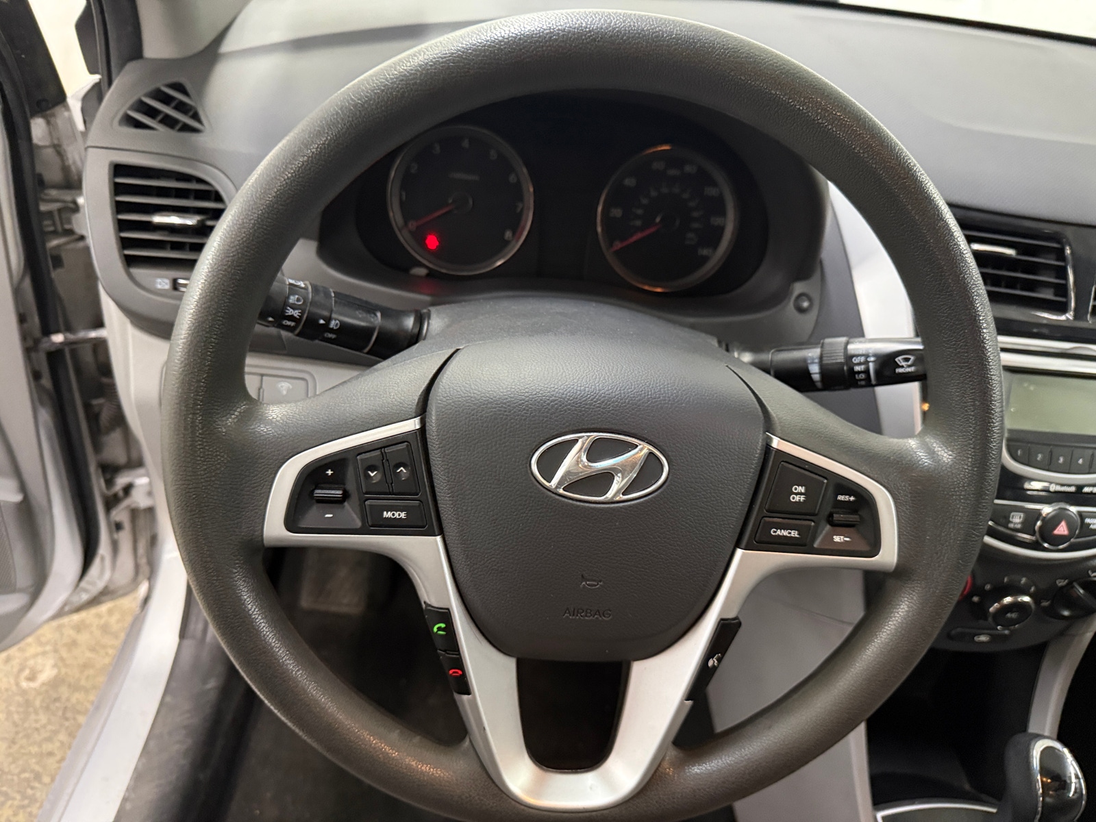 Thumbnail: 2012 Hyundai Accent - 5