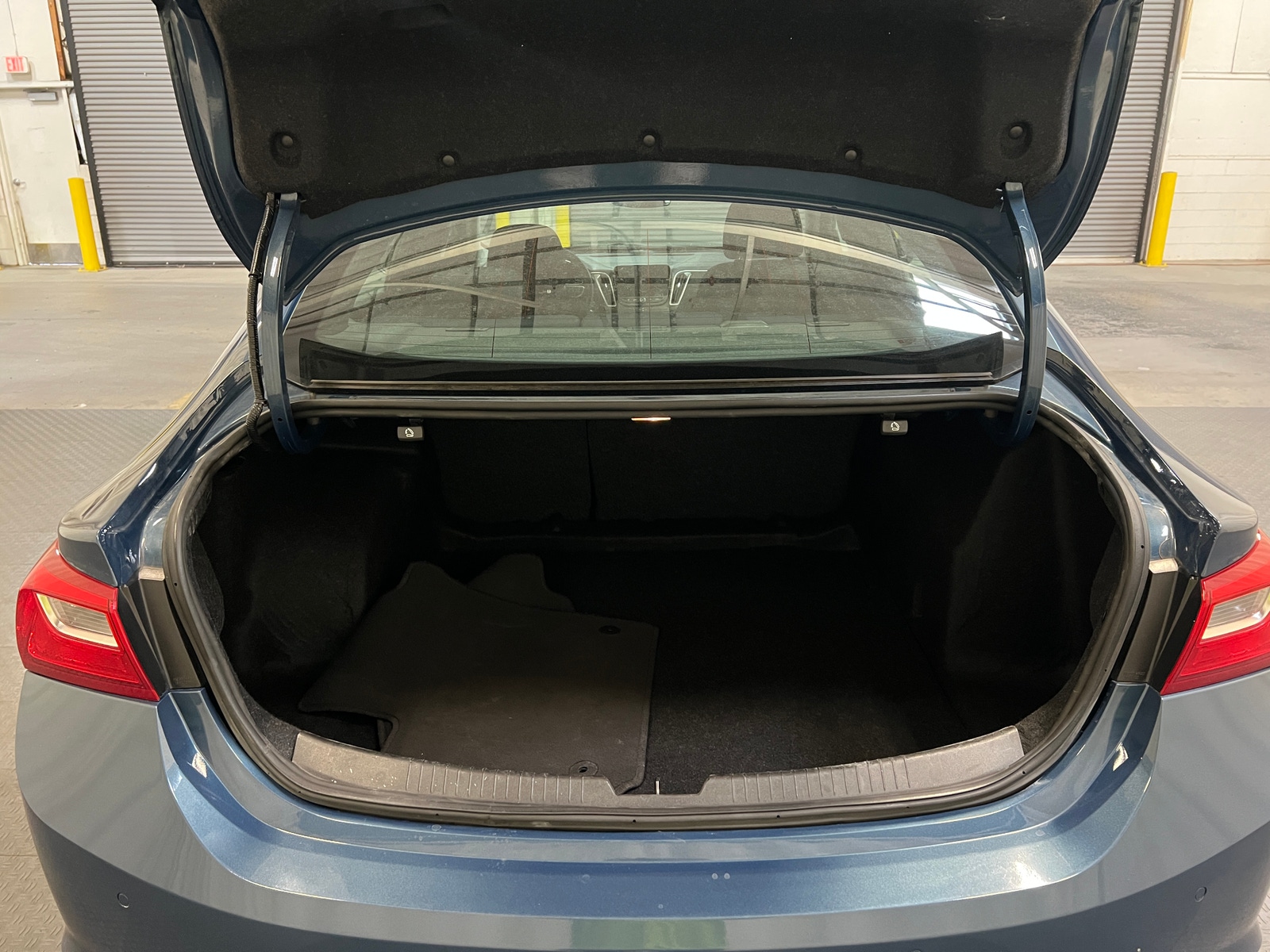 Thumbnail: 2024 Chevrolet Malibu - 7