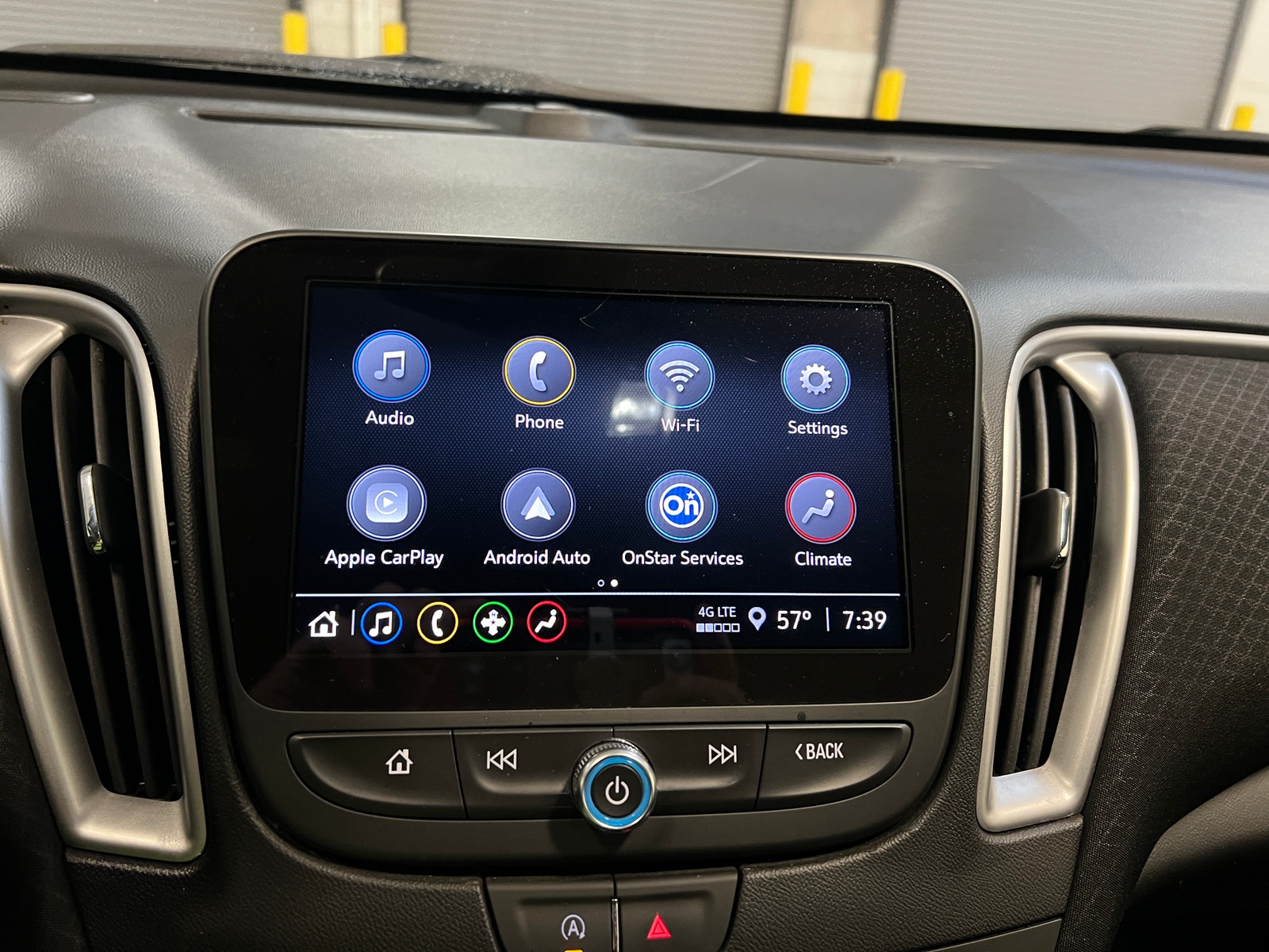 Thumbnail: 2024 Chevrolet Malibu - 4