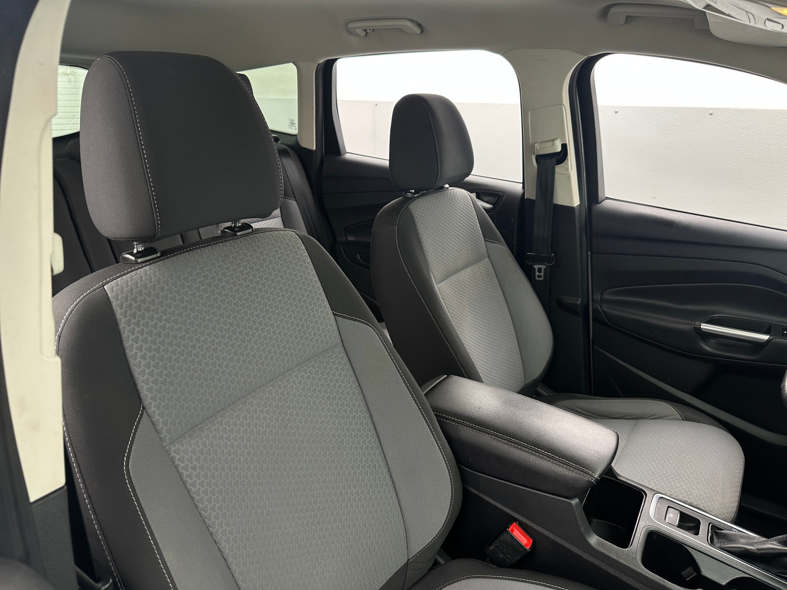 Thumbnail: 2017 Ford Escape - 2