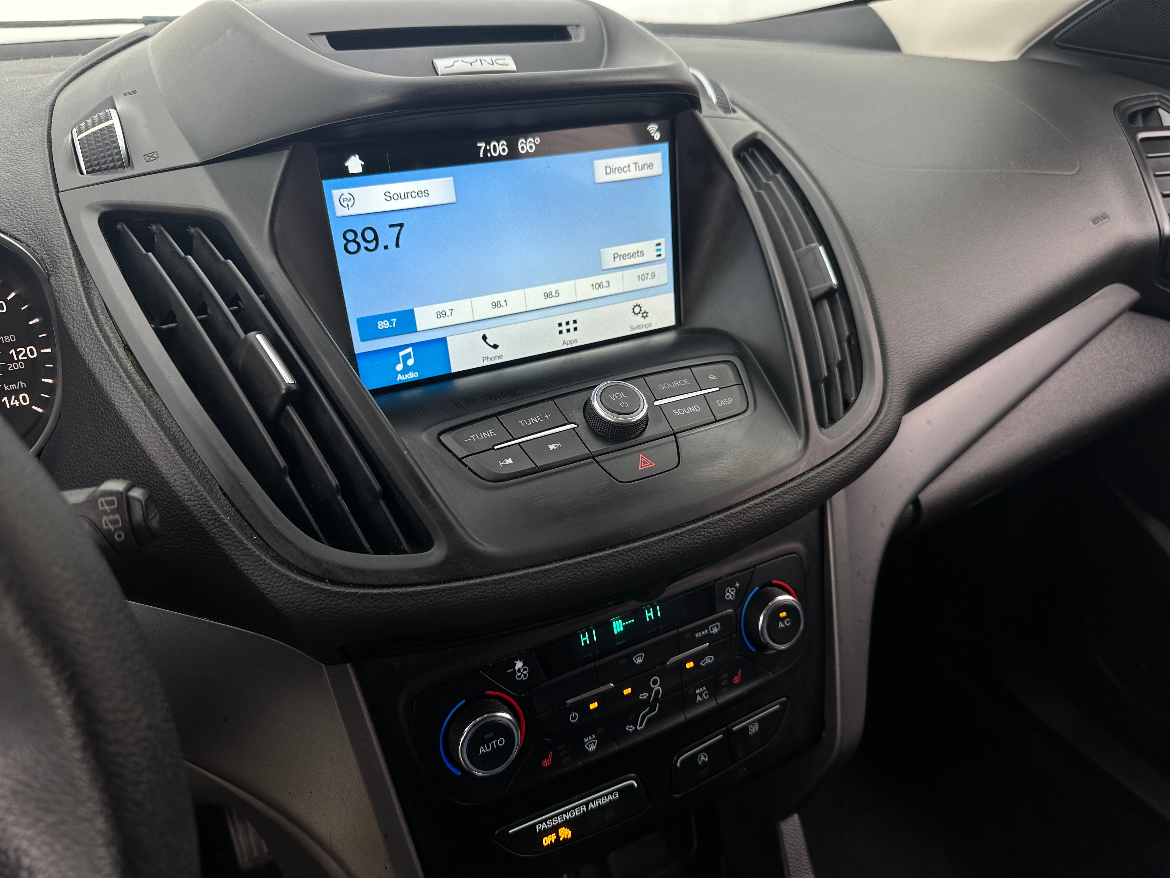 2017 Ford Escape SE - Photo 12