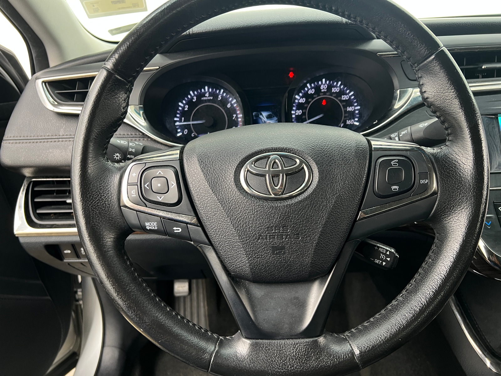 Thumbnail: 2014 Toyota Avalon - 5