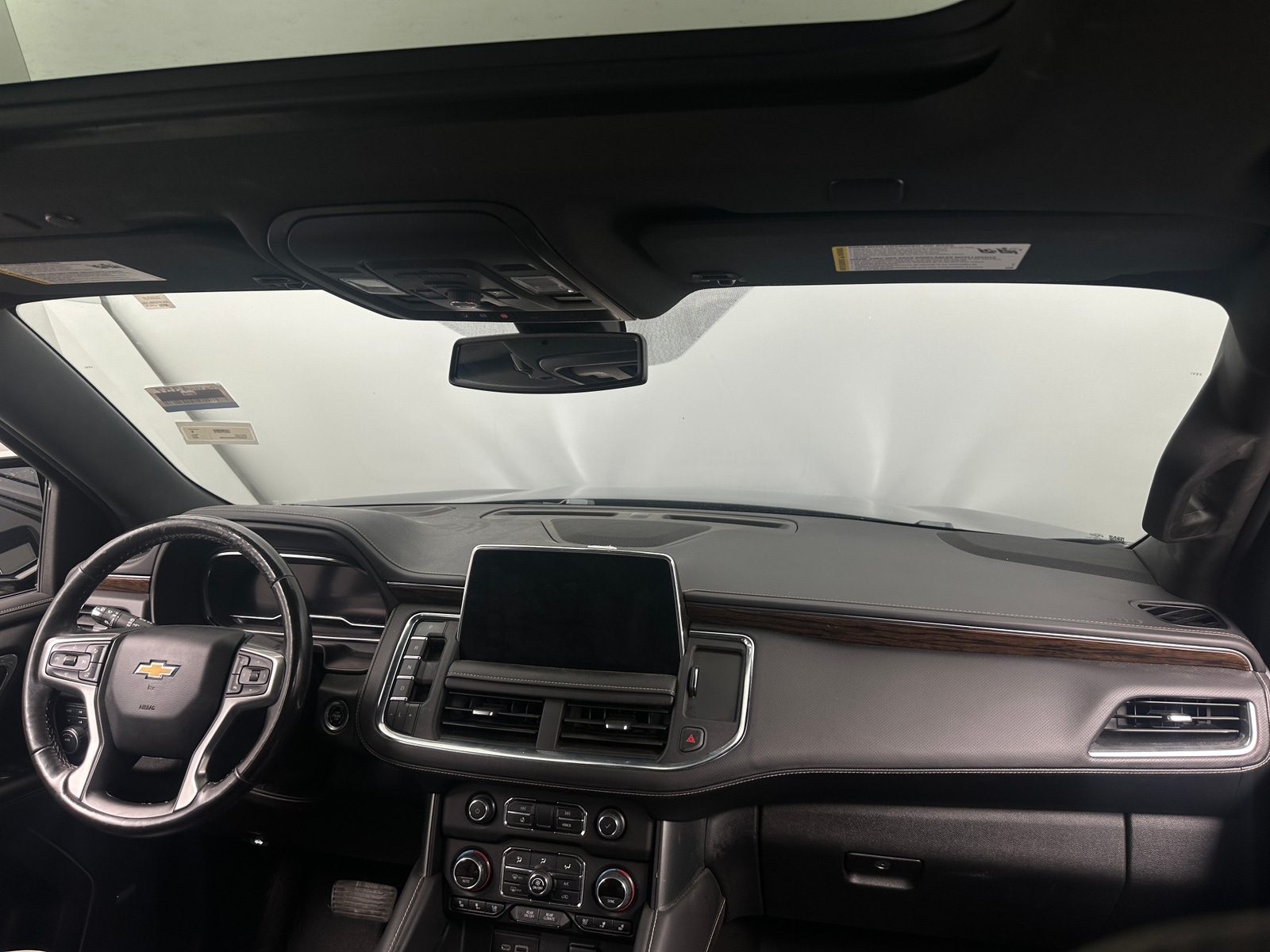 Thumbnail: 2022 Chevrolet Suburban - 2