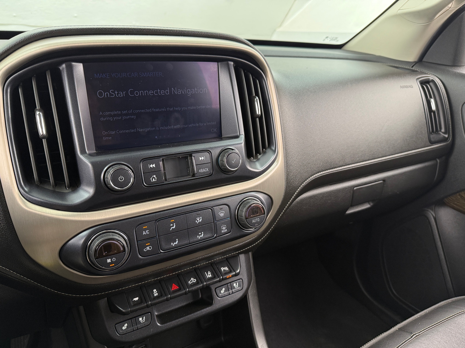 Thumbnail: 2019 GMC Canyon - 3