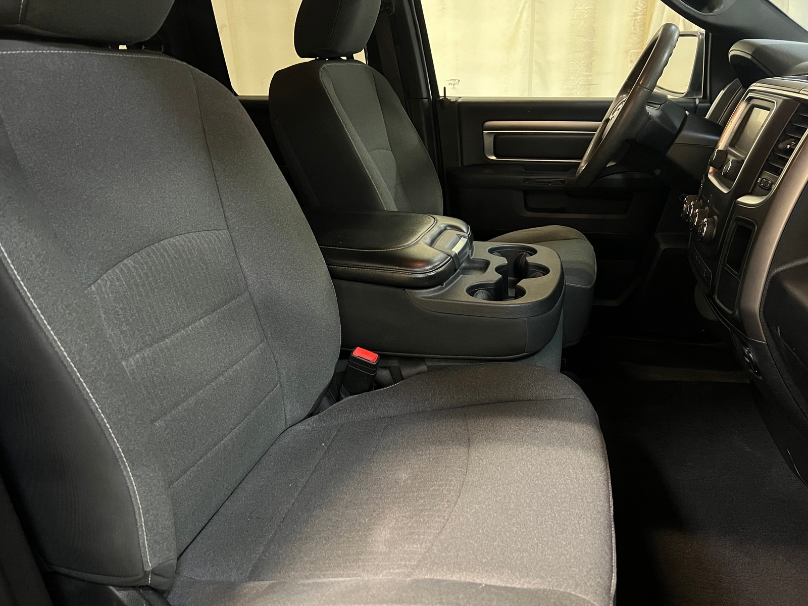 Thumbnail: 2021 RAM 1500 Classic - 2
