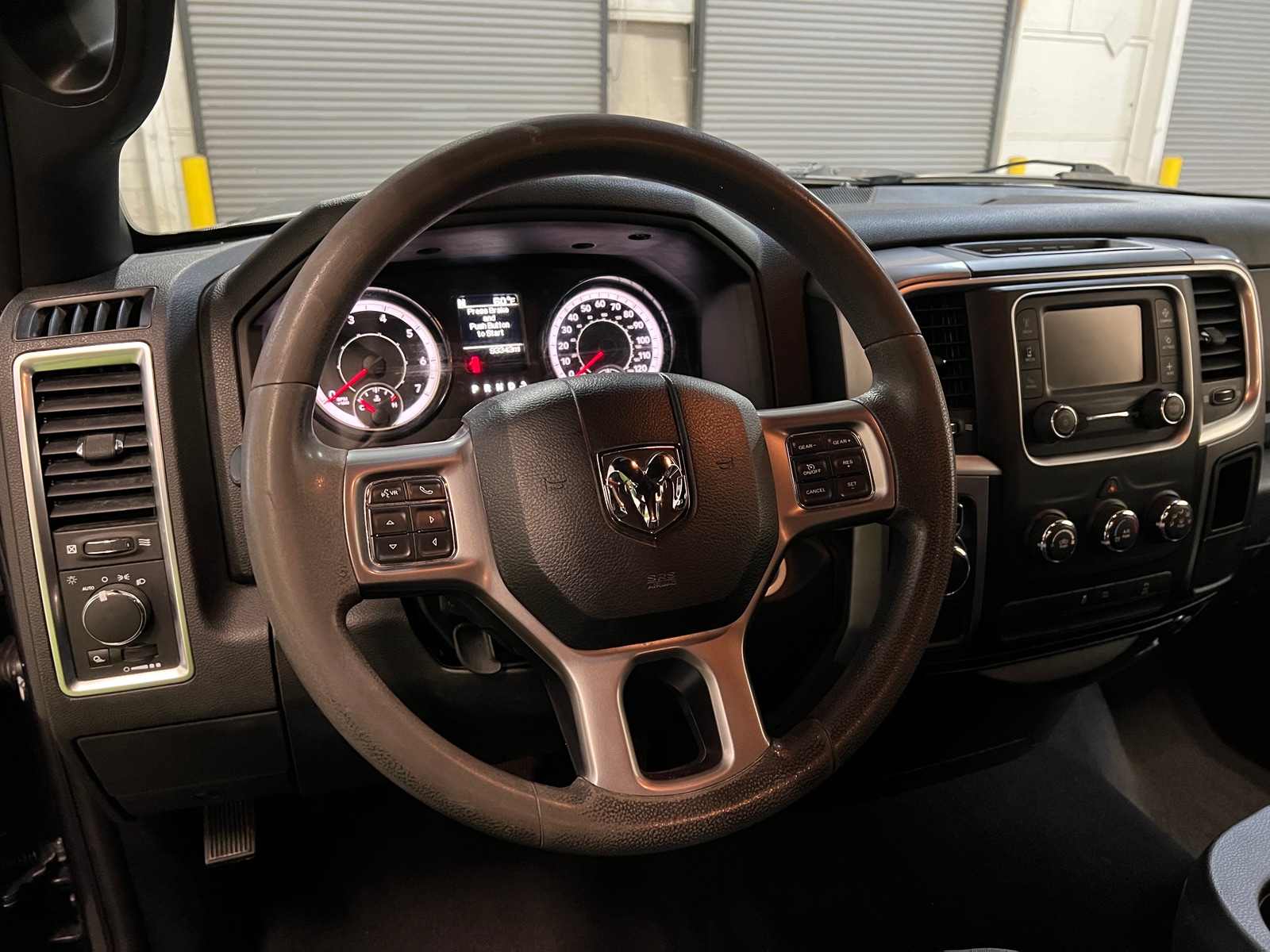 Thumbnail: 2021 RAM 1500 Classic - 5