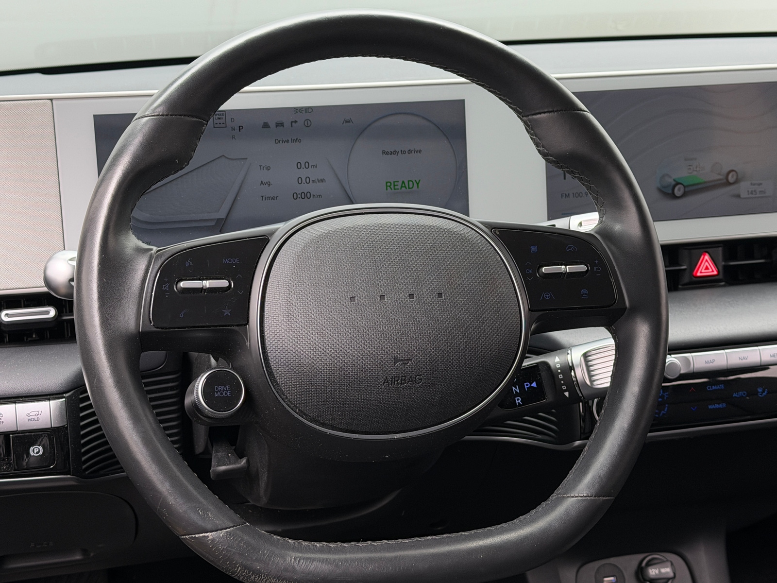 Thumbnail: 2022 Hyundai Ioniq 5 - 4