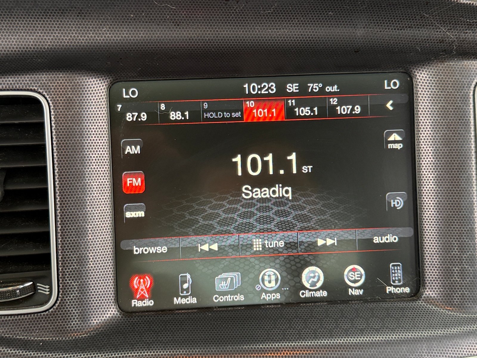 Thumbnail: 2016 Dodge Charger - 4