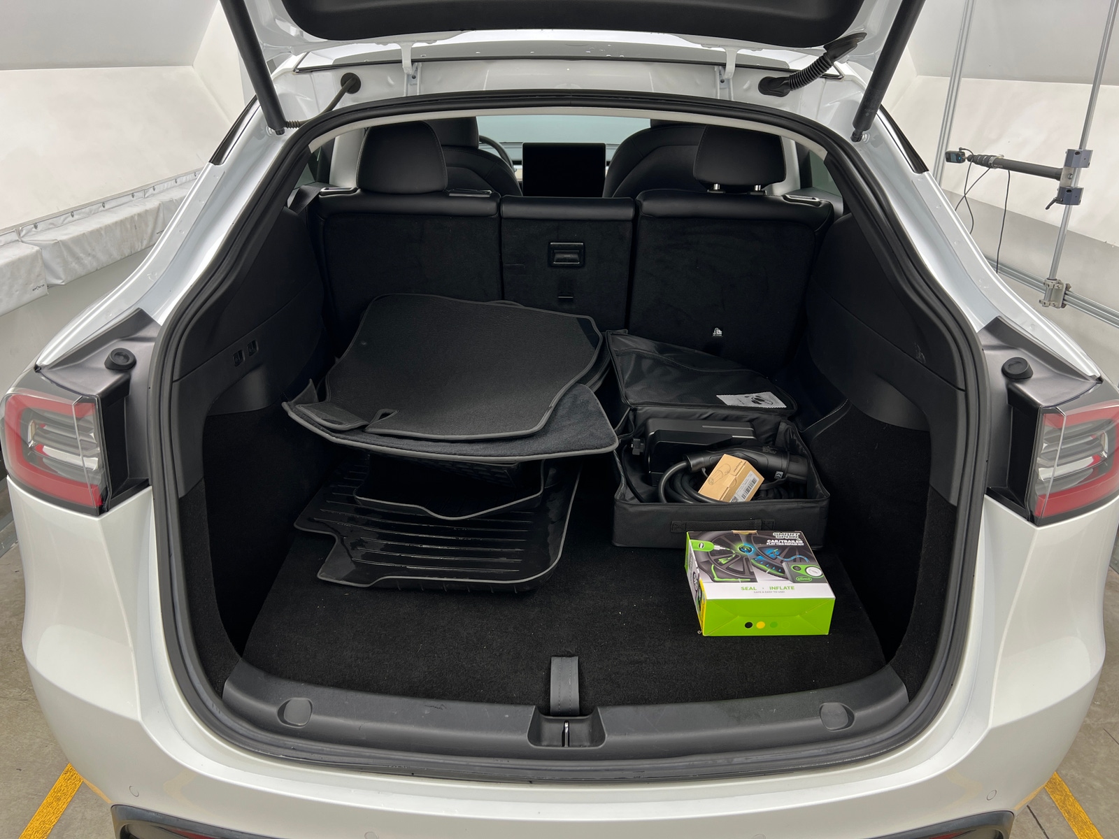 Thumbnail: 2022 Tesla Model Y - 6