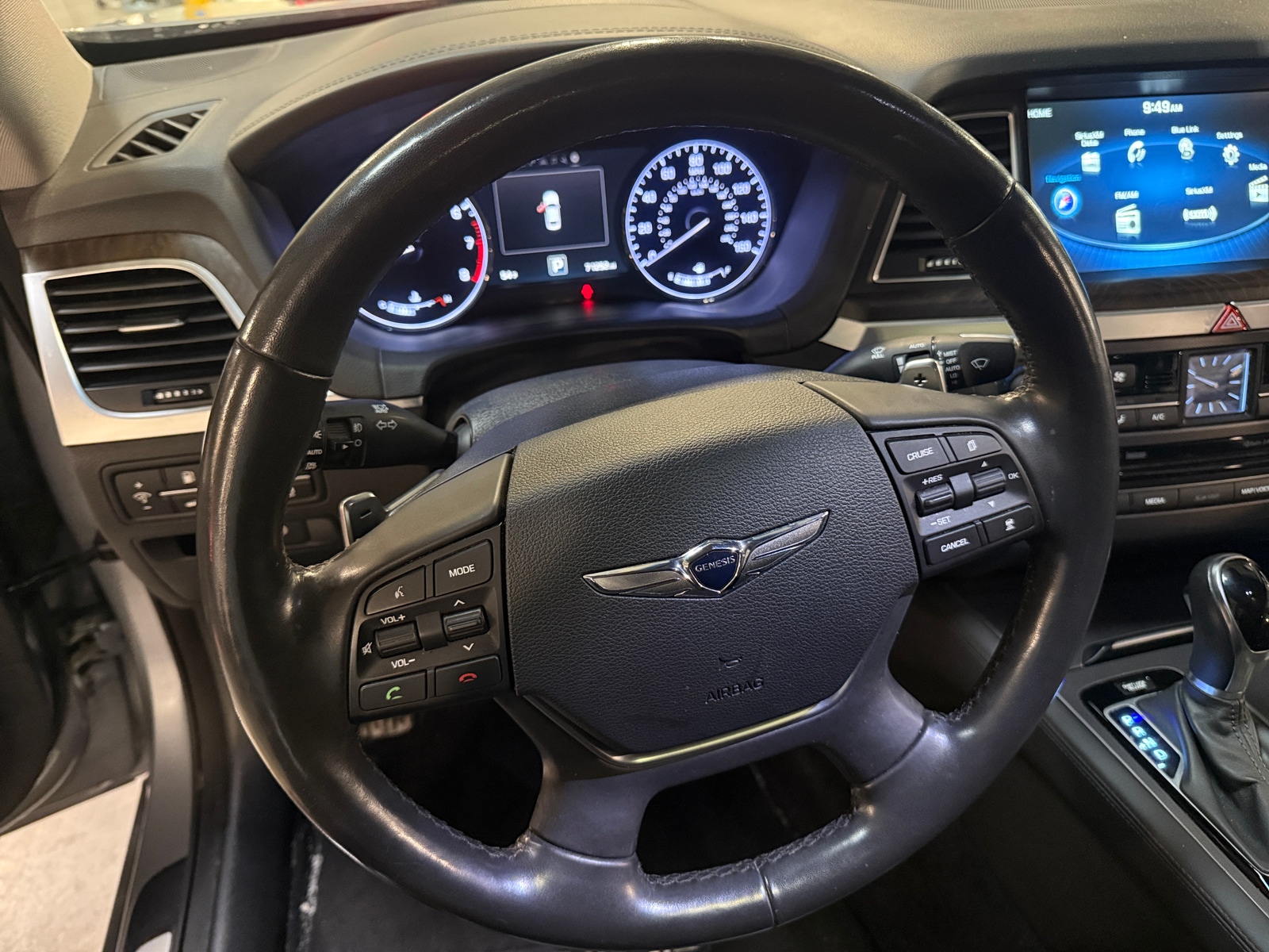 Thumbnail: 2017 Genesis G80 - 4
