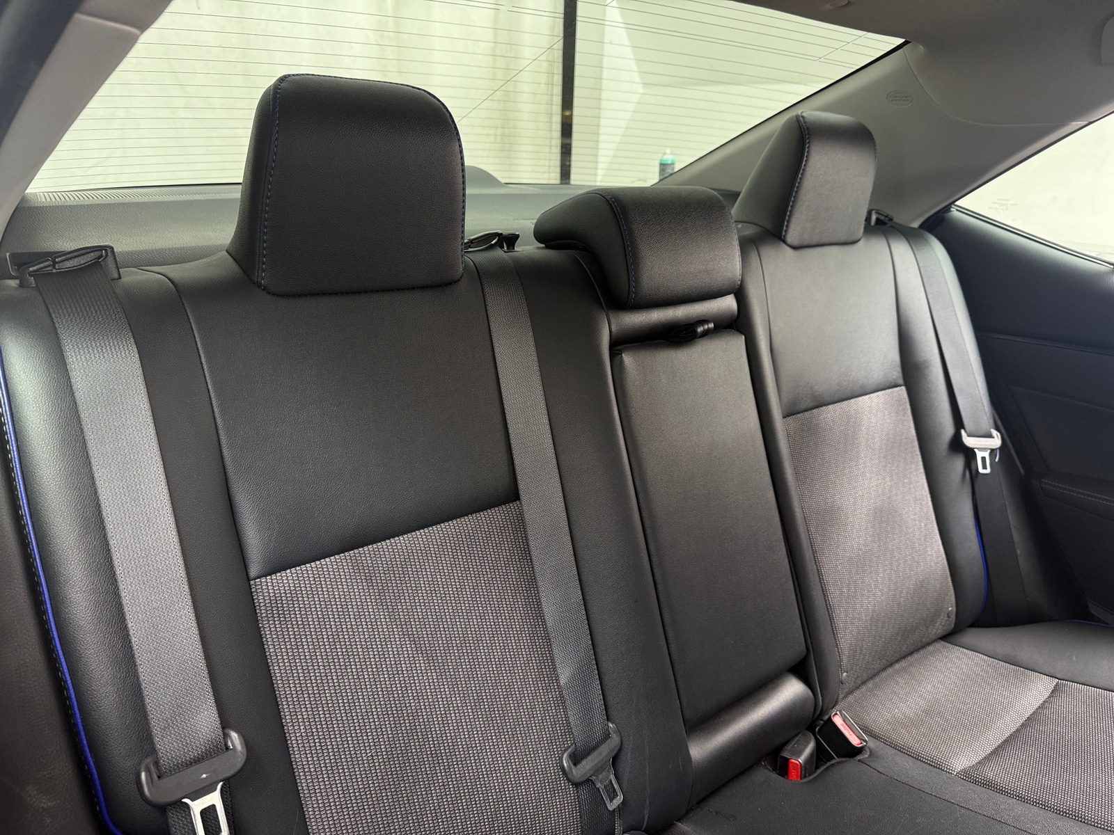 Thumbnail: 2017 Toyota Corolla - 6