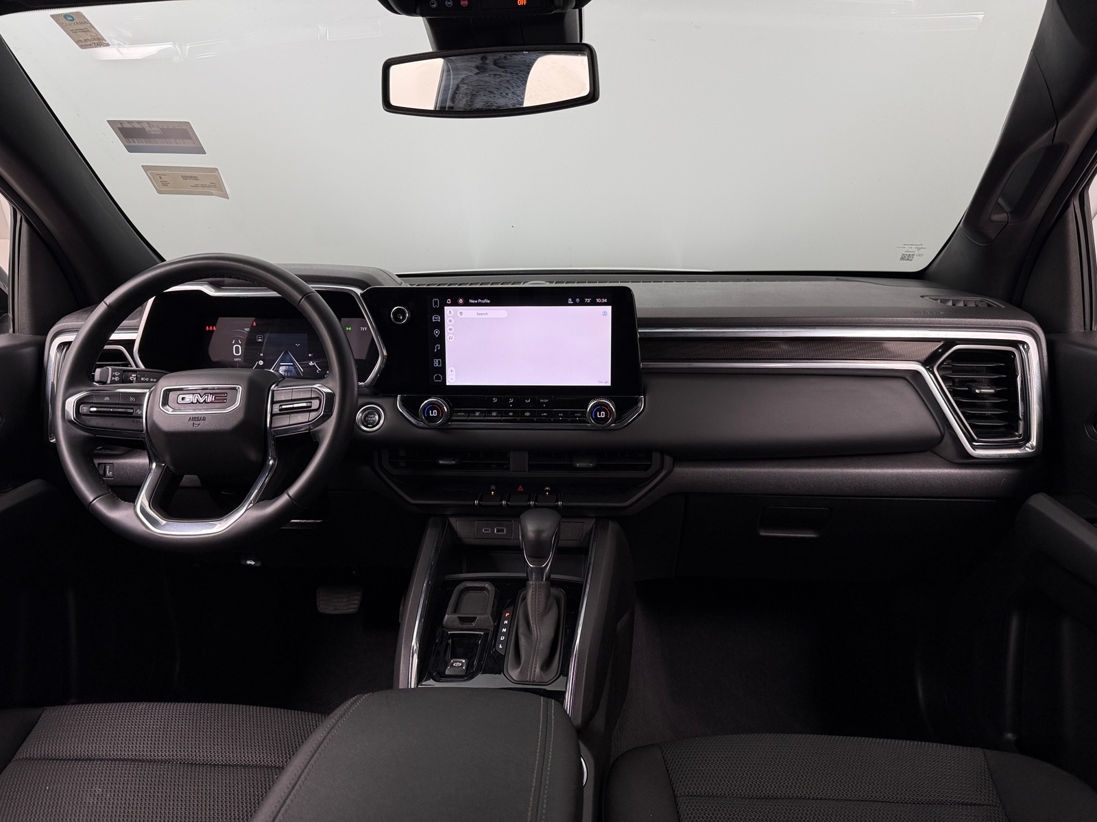 Thumbnail: 2024 GMC Canyon - 3