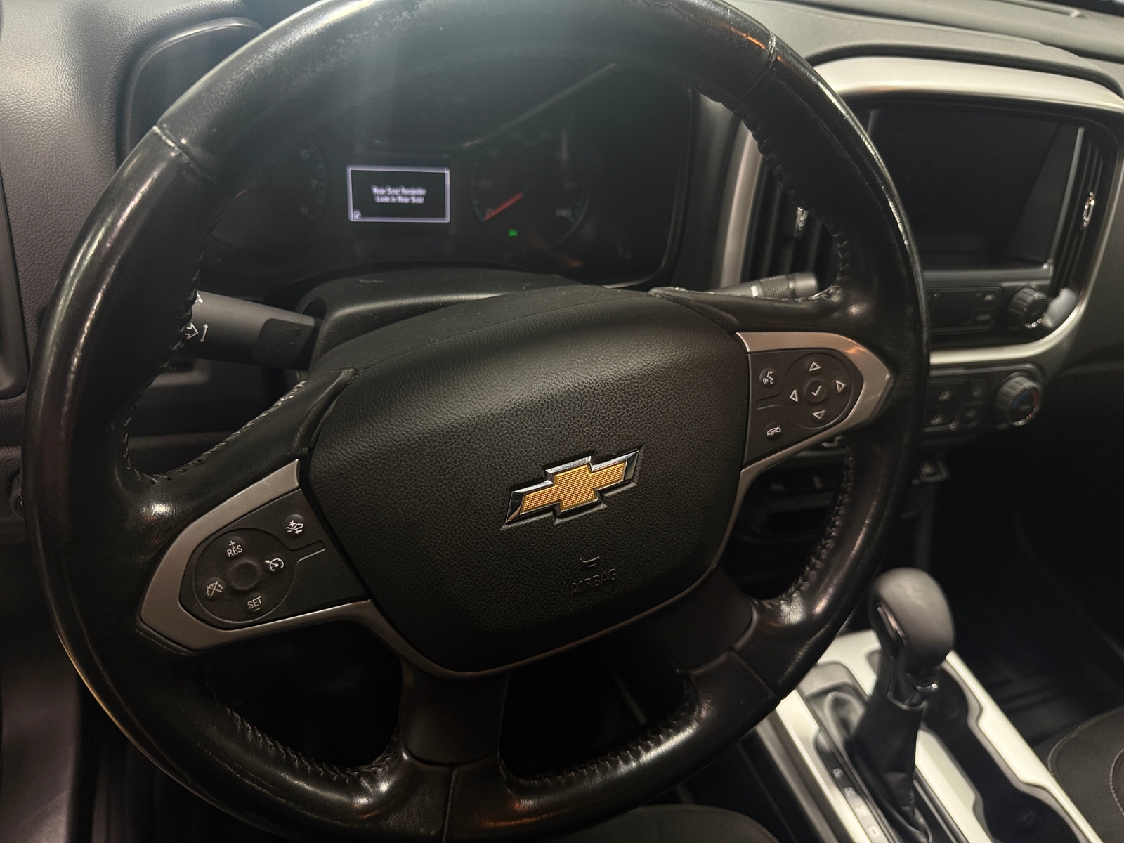 Thumbnail: 2022 Chevrolet Colorado - 5