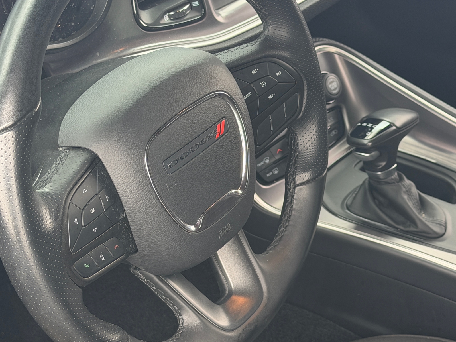 Thumbnail: 2021 Dodge Challenger - 4