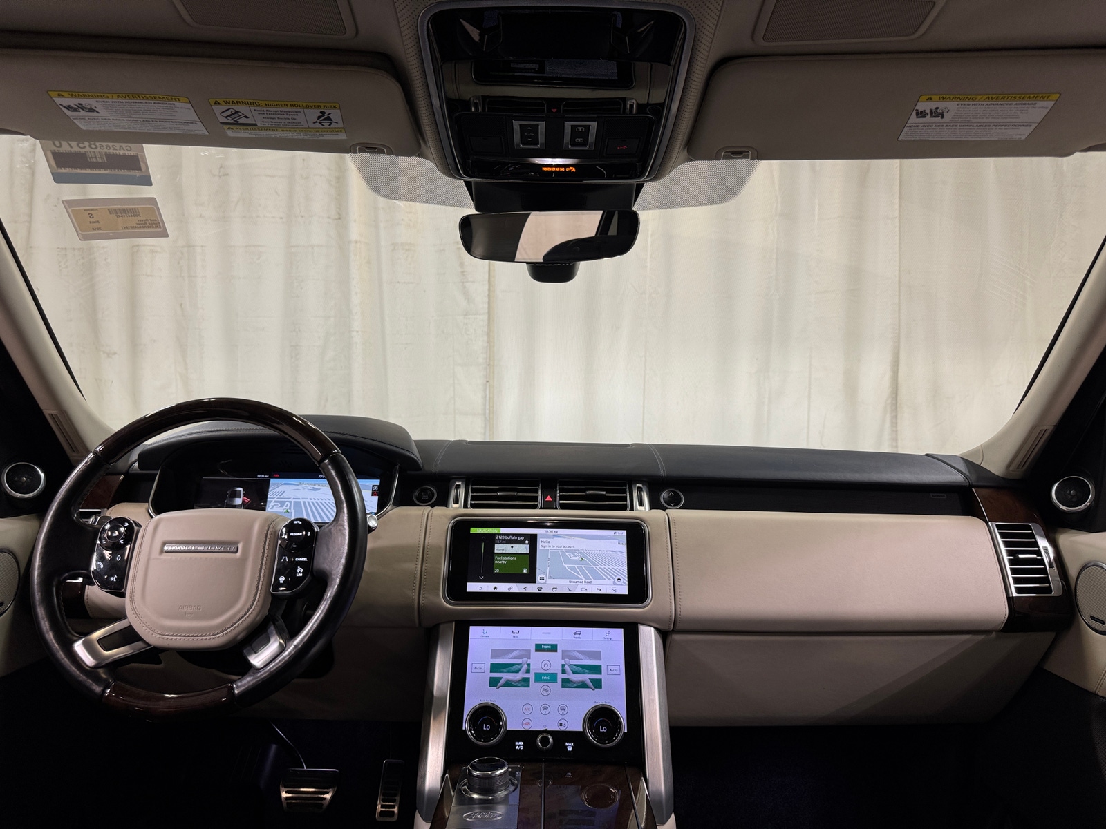 Thumbnail: 2018 Land Rover Range Rover - 2