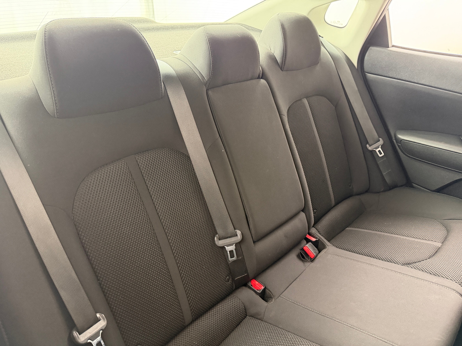 Thumbnail: 2020 Kia Optima - 6