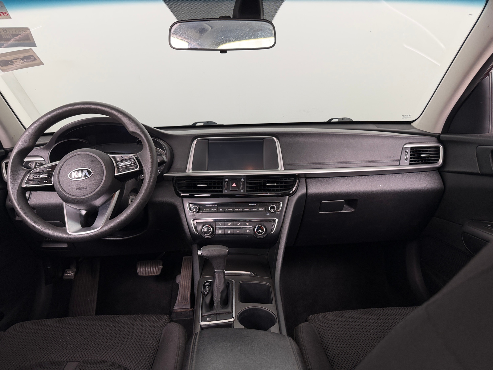 Thumbnail: 2020 Kia Optima - 3