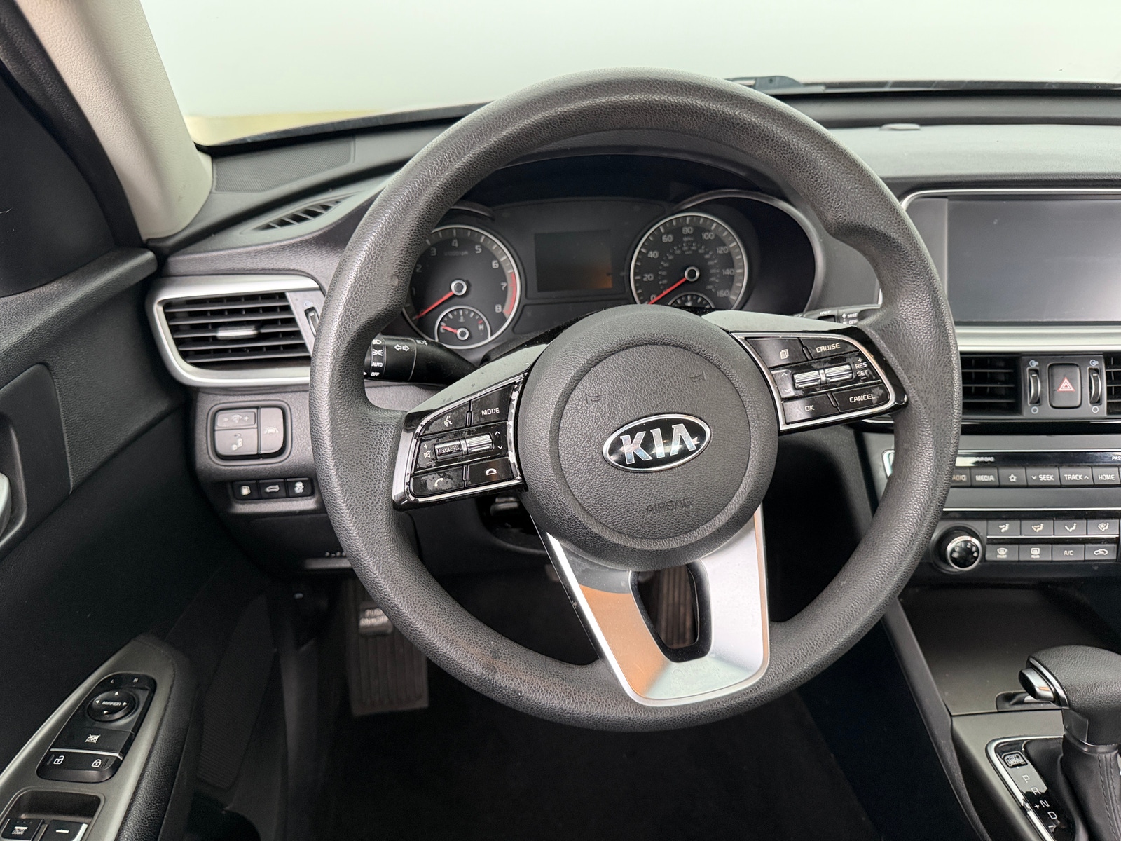 Thumbnail: 2020 Kia Optima - 5