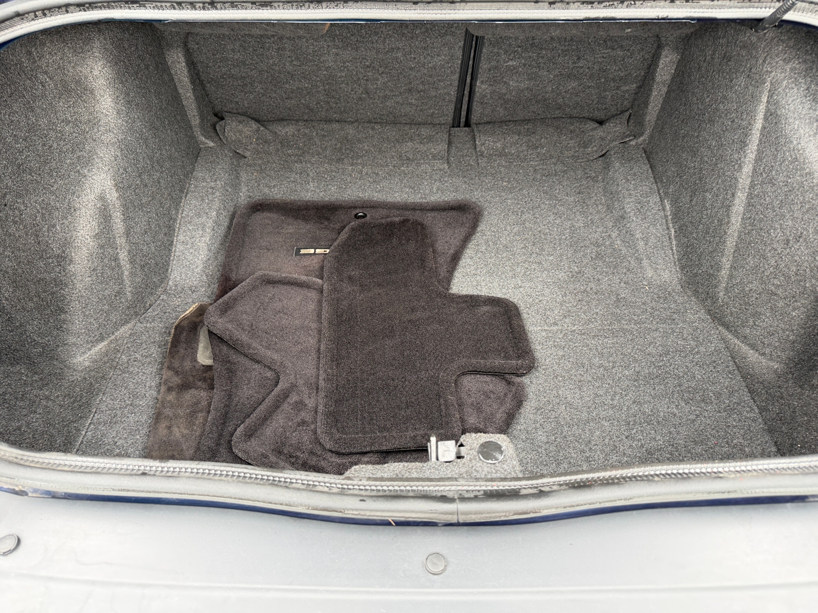 Thumbnail: 2016 Dodge Challenger - 5