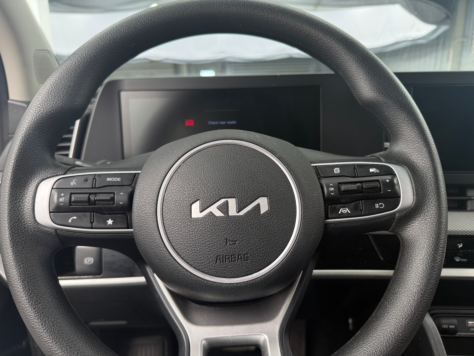 Thumbnail: 2025 Kia Sportage - 5