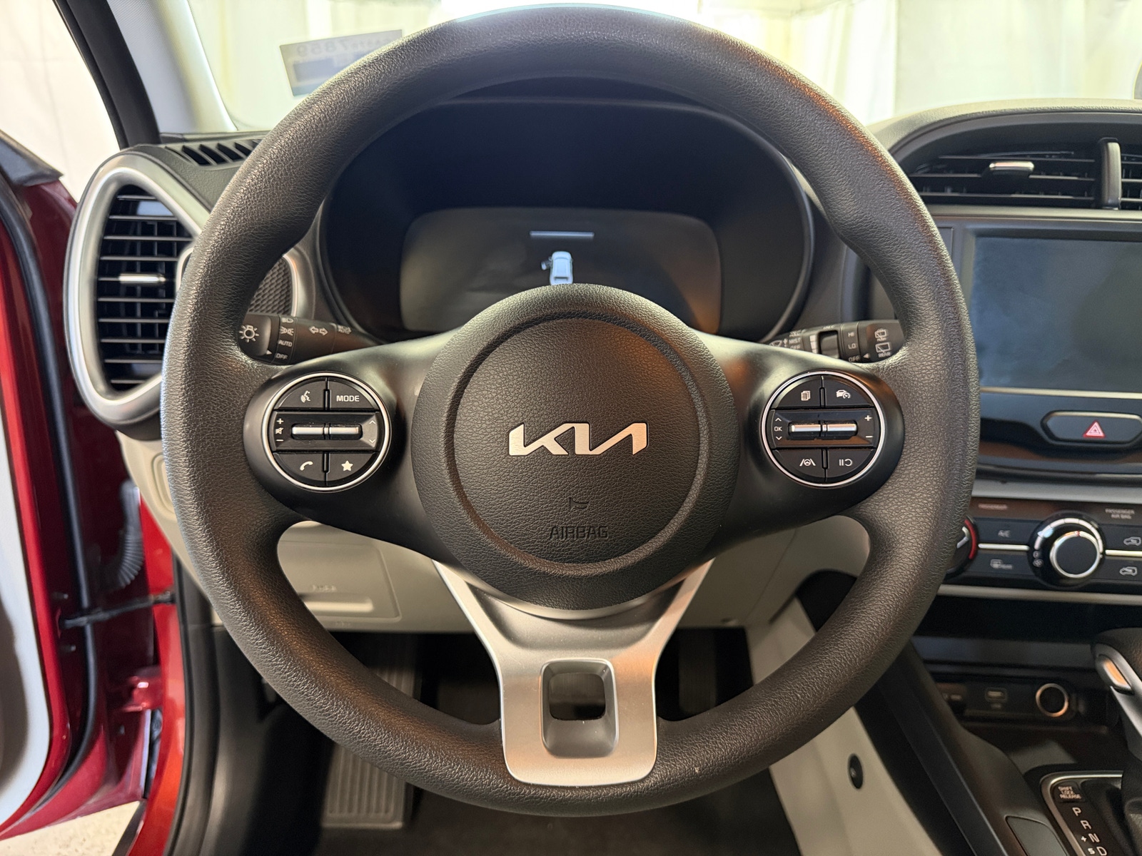 Thumbnail: 2023 Kia Soul - 5