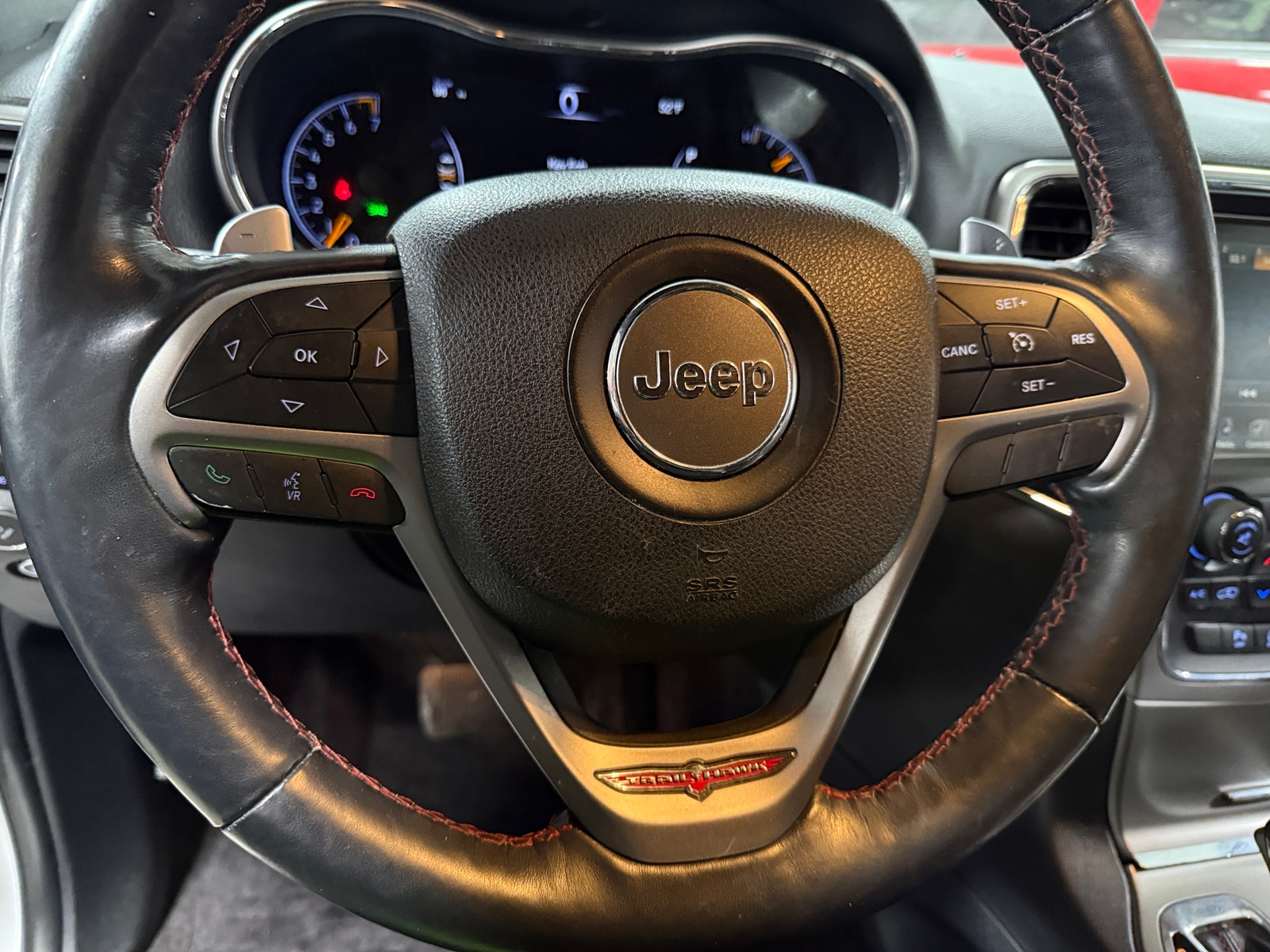 Thumbnail: 2017 Jeep Grand Cherokee - 4