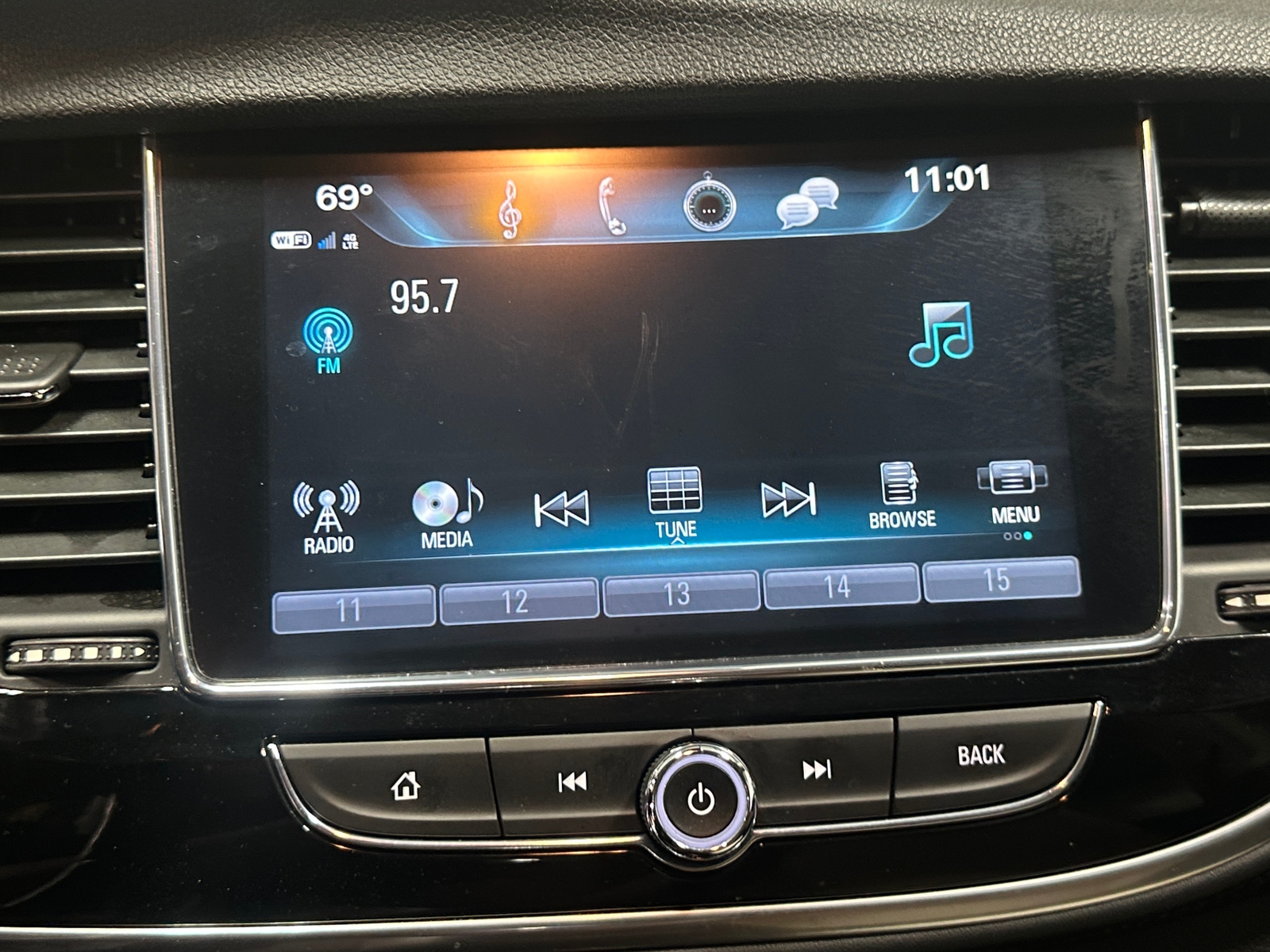 Thumbnail: 2020 Buick Encore - 3