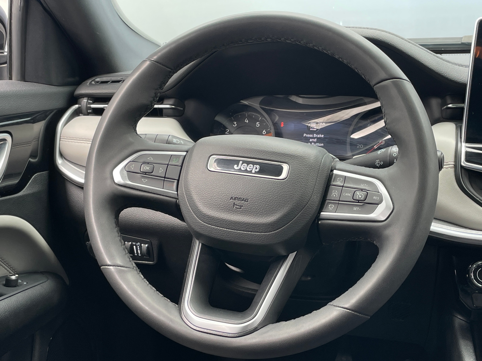 Thumbnail: 2025 Jeep Compass - 4