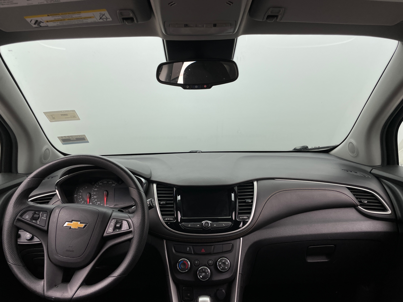 Thumbnail: 2020 Chevrolet Trax - 3