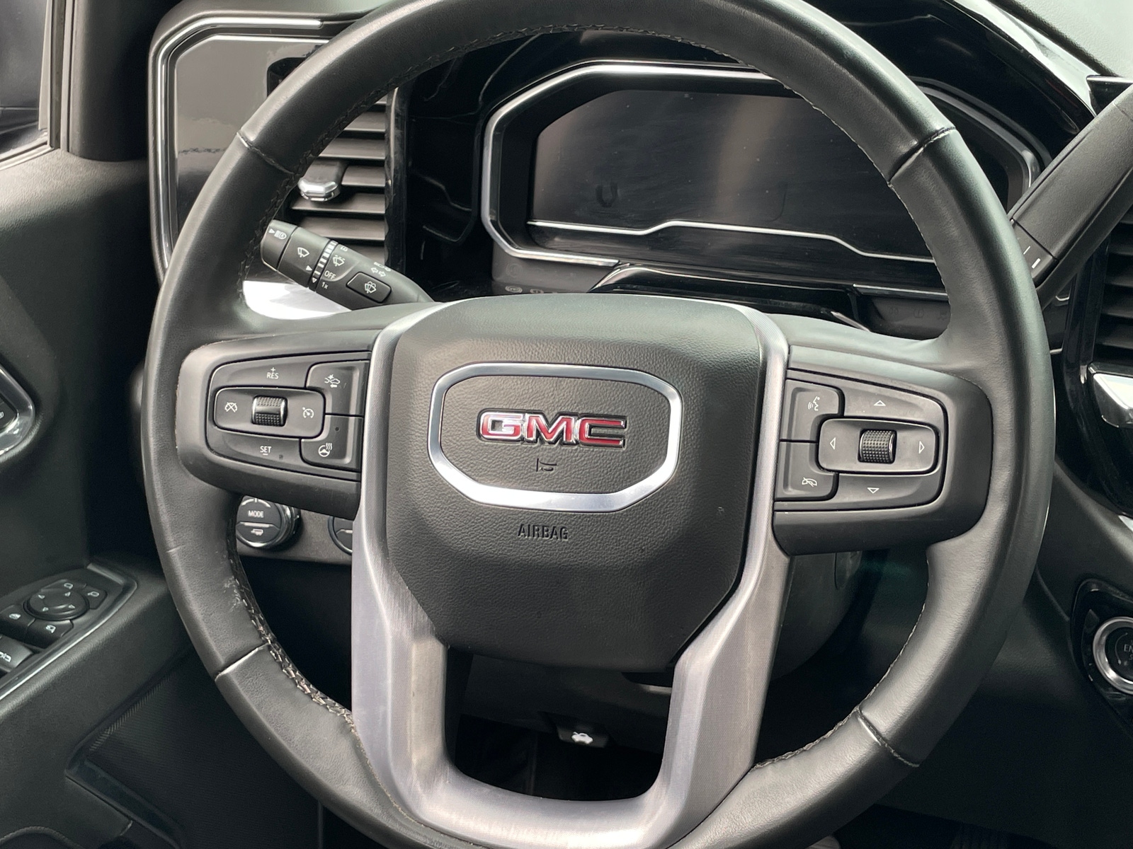 Thumbnail: 2025 GMC Sierra 1500 - 4