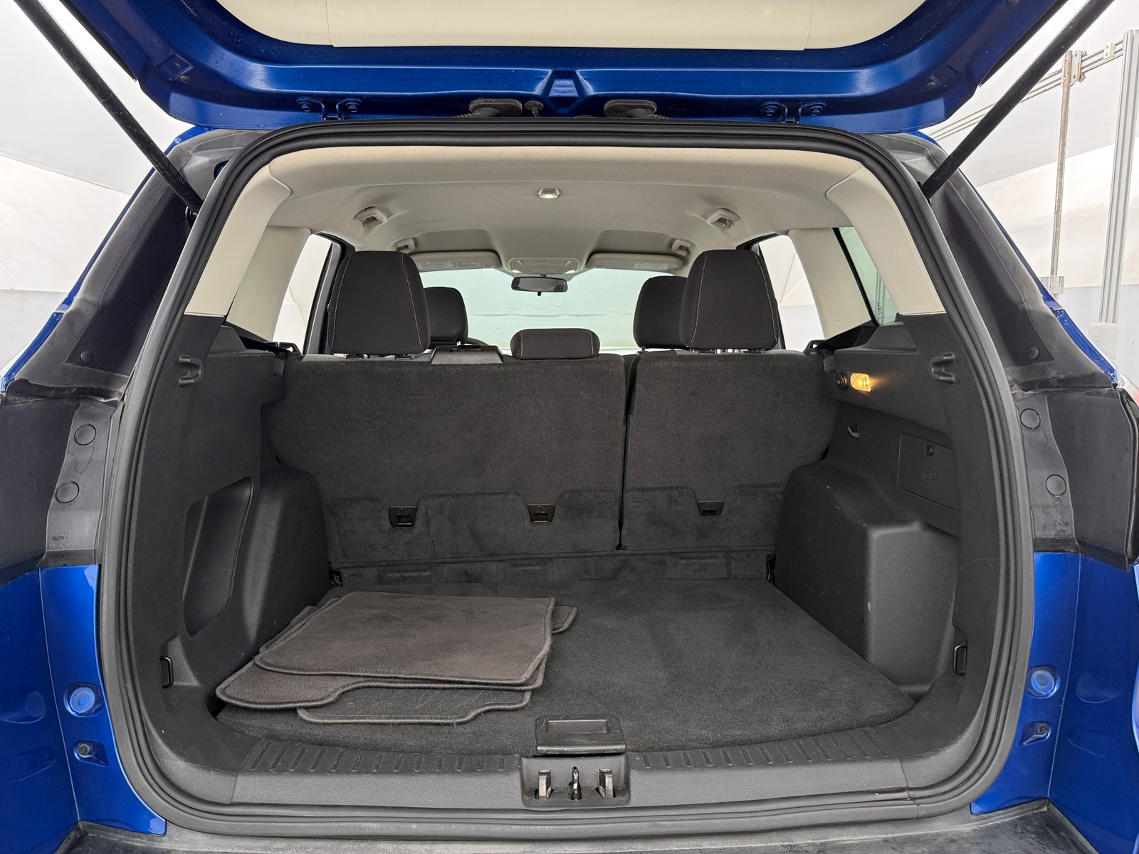 Thumbnail: 2019 Ford Escape - 7