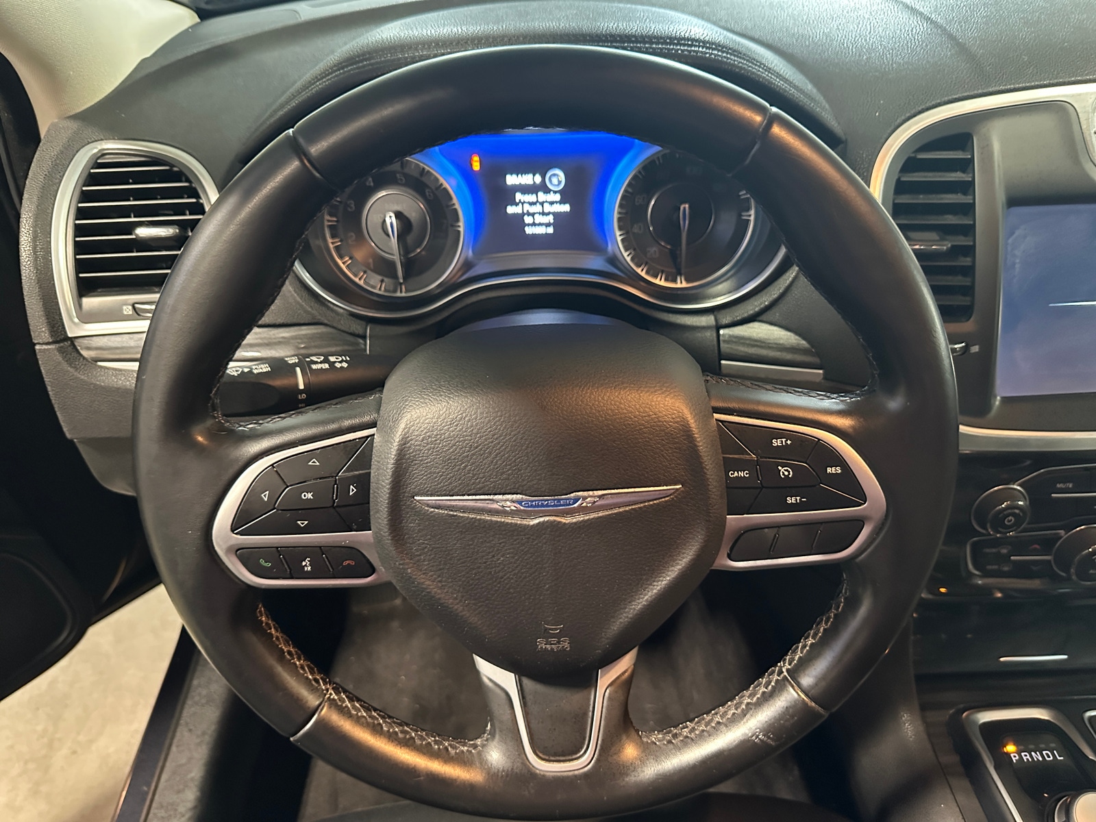 Thumbnail: 2018 Chrysler 300 - 5