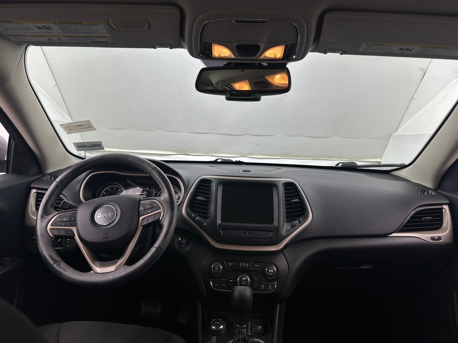 Thumbnail: 2015 Jeep Cherokee - 3