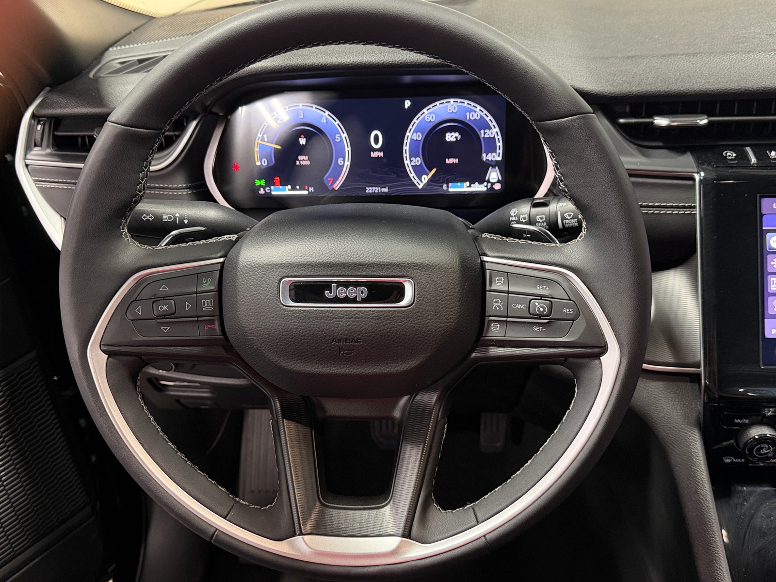 Thumbnail: 2025 Jeep Grand Cherokee - 4