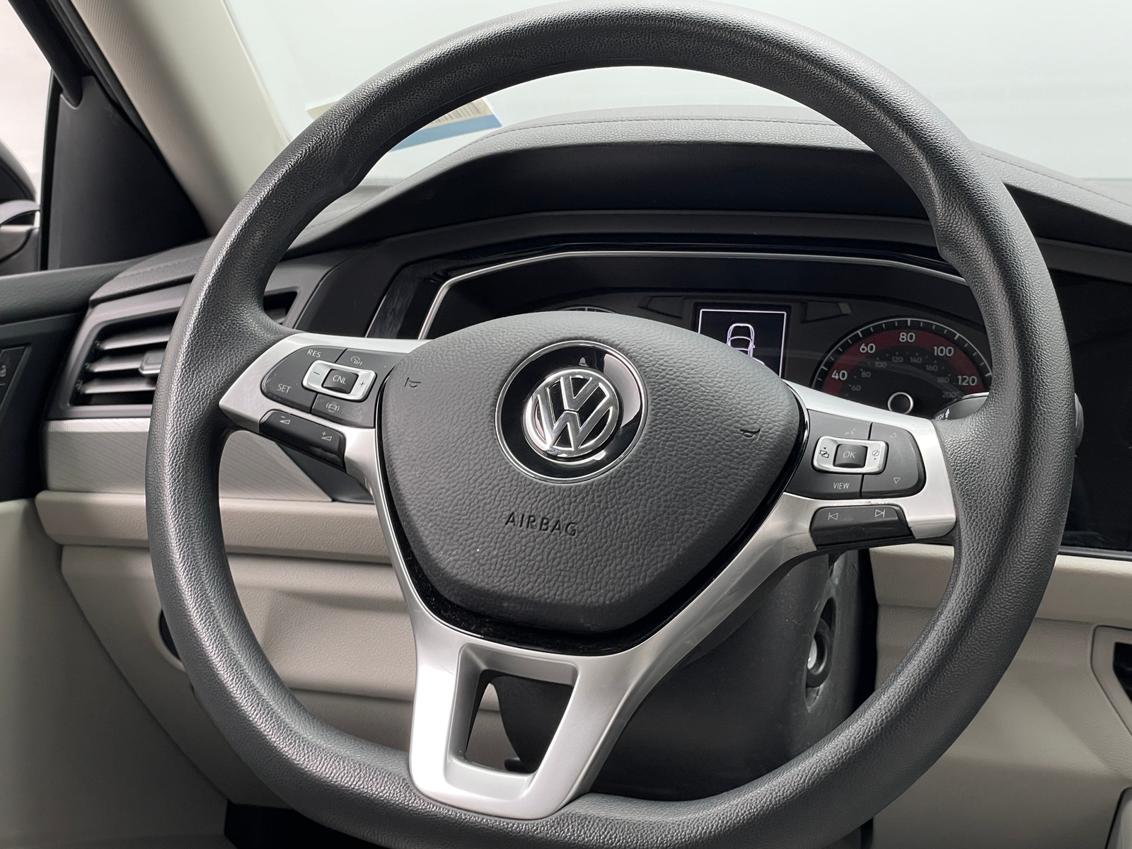 Thumbnail: 2019 Volkswagen Jetta - 5
