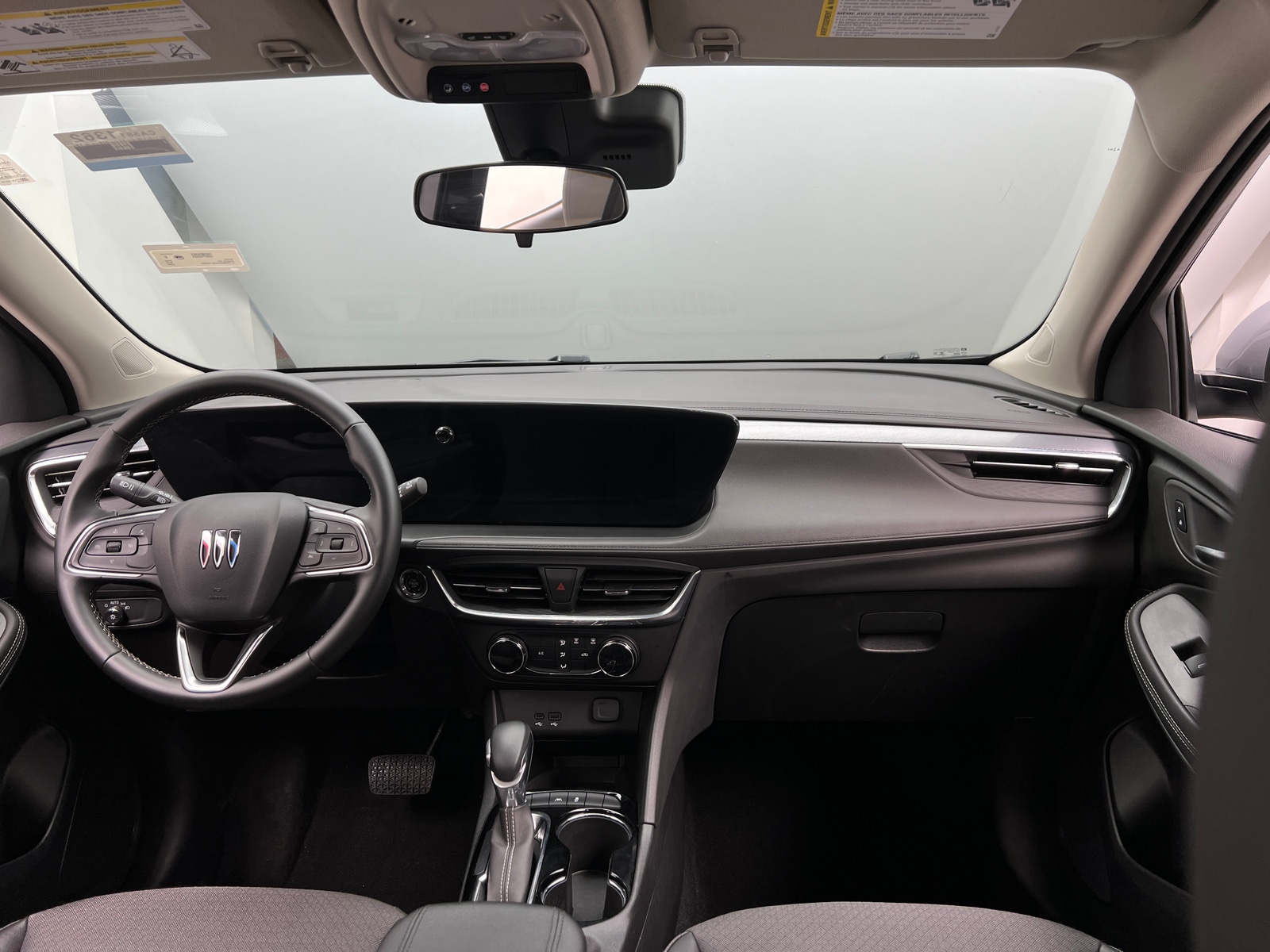 Thumbnail: 2025 Buick Encore GX - 3