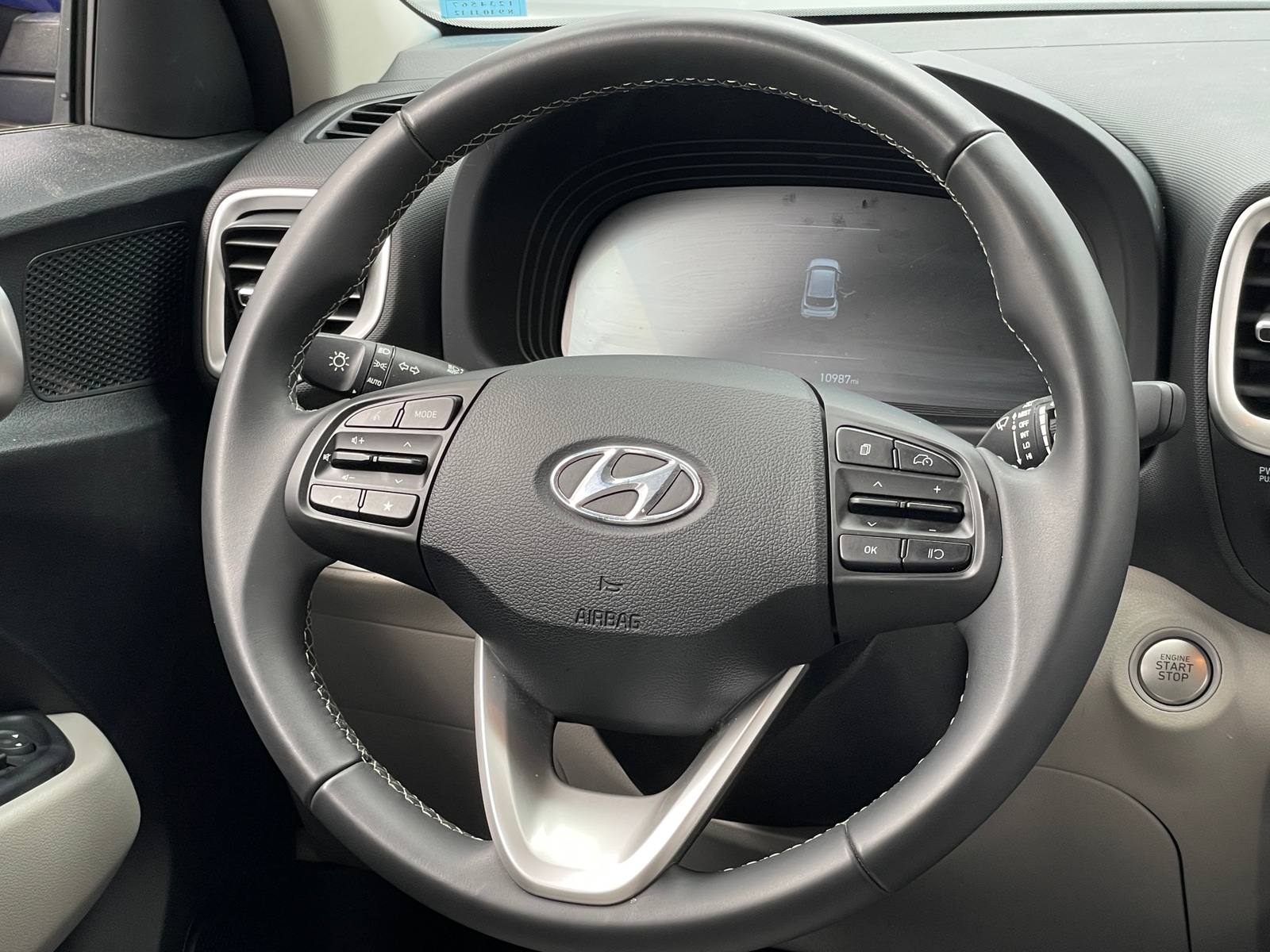 Thumbnail: 2025 Hyundai Venue - 5