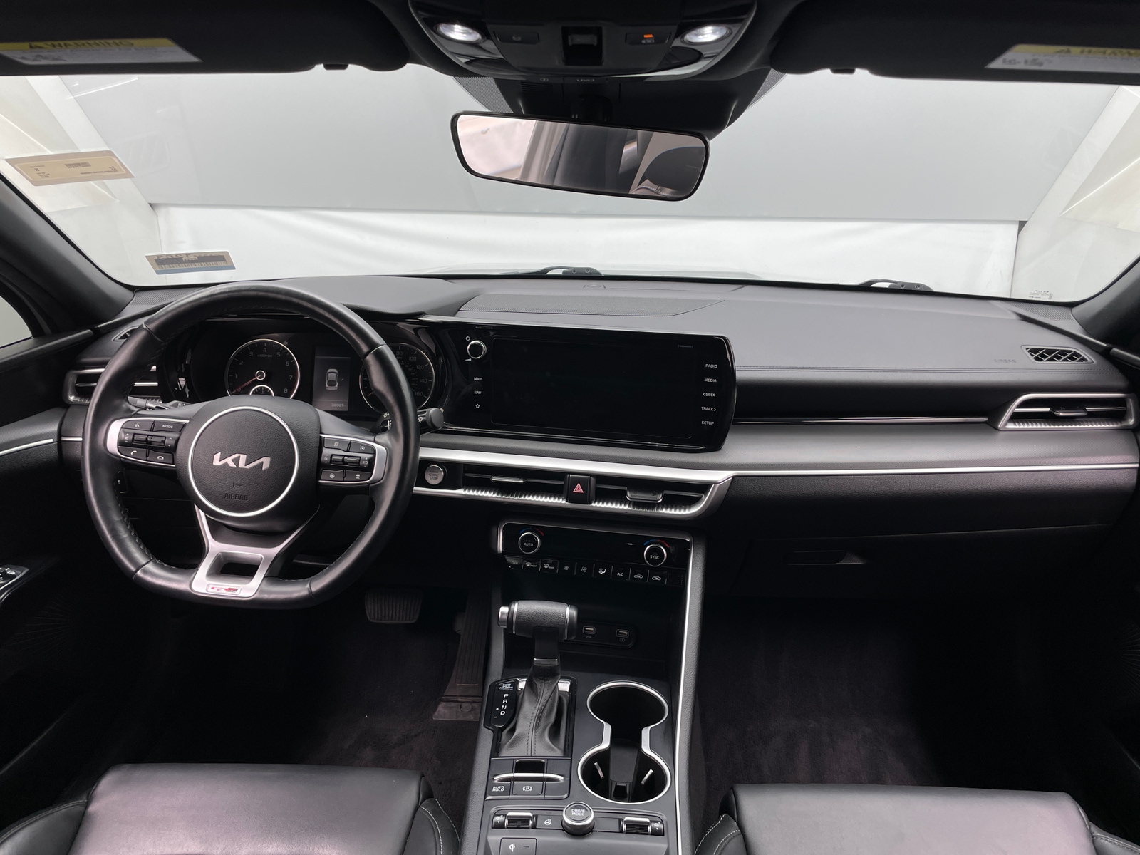 Thumbnail: 2022 Kia K5 - 3