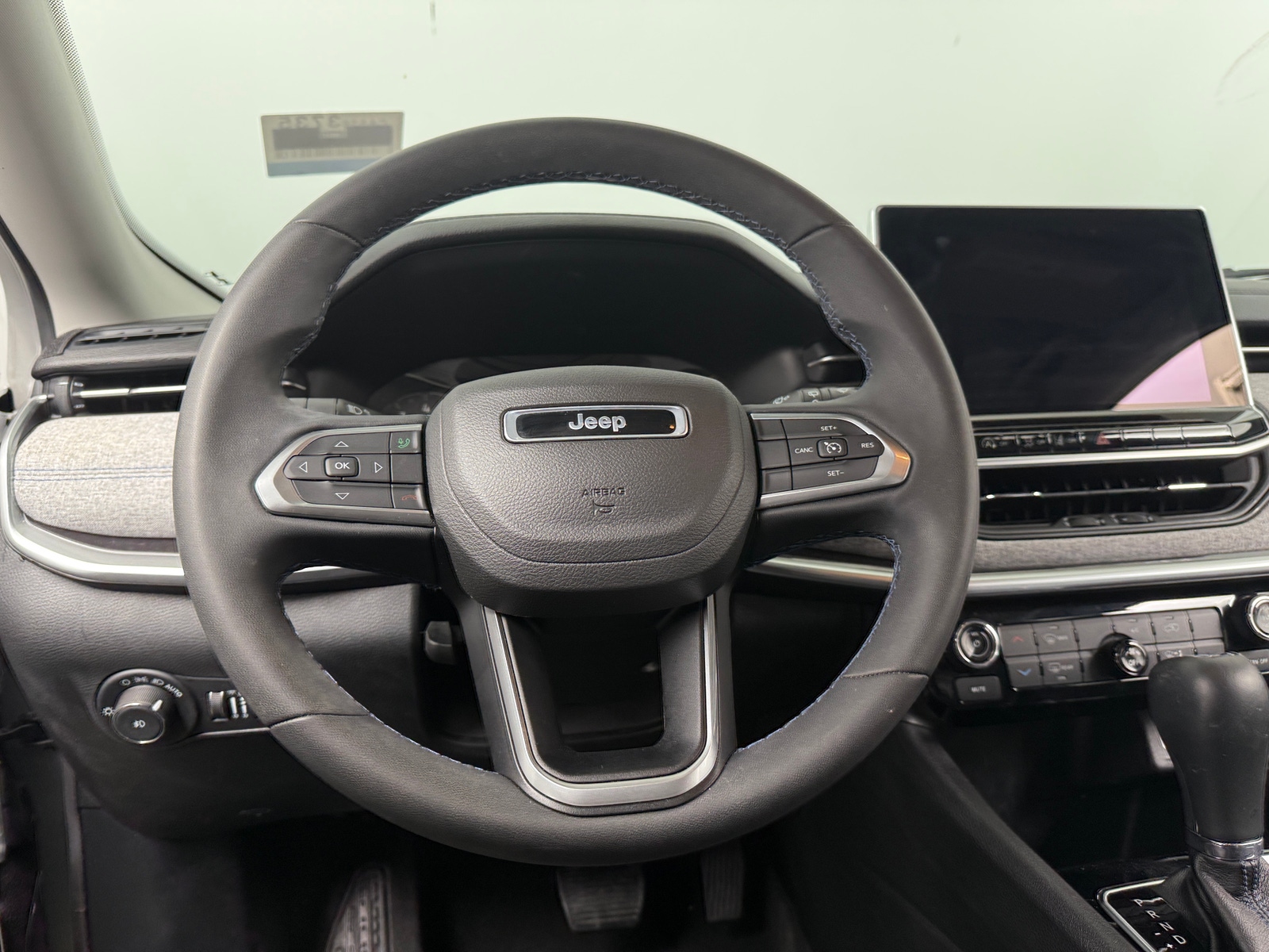 Thumbnail: 2022 Jeep Compass - 5