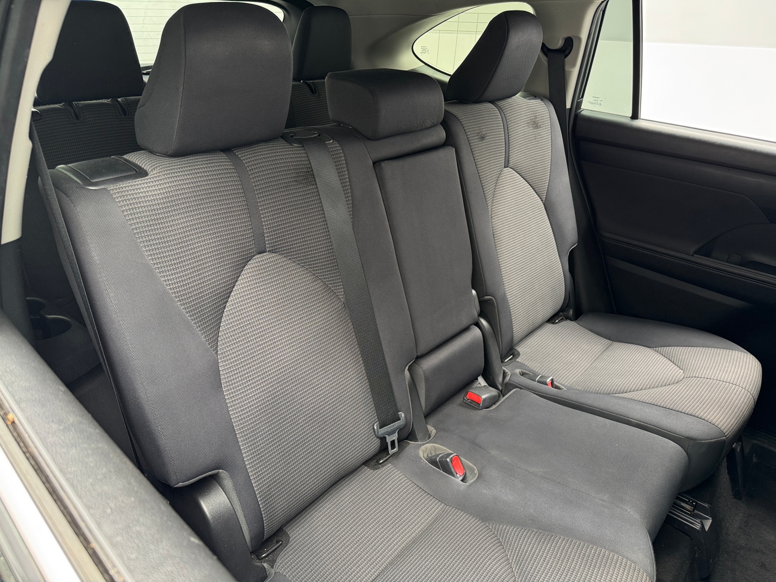 Thumbnail: 2020 Toyota Highlander - 6