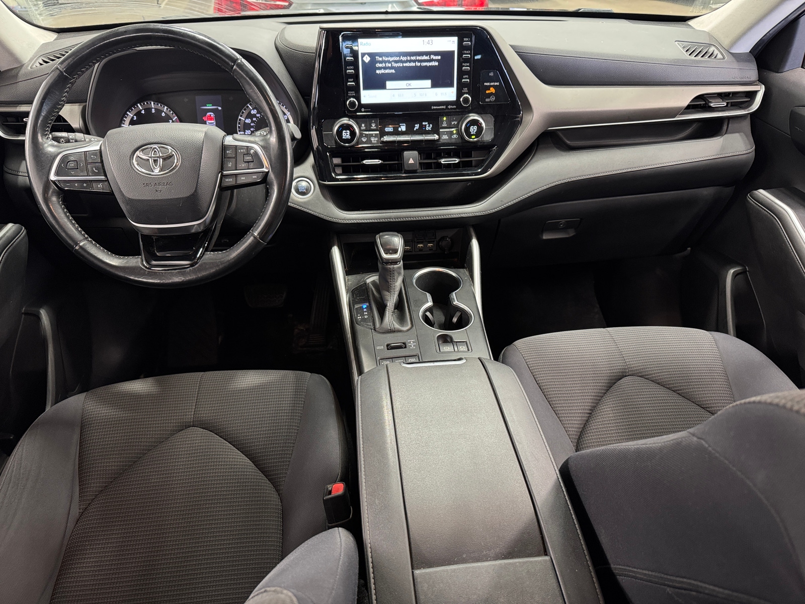 Thumbnail: 2020 Toyota Highlander - 3