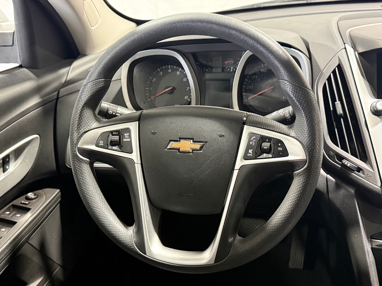 Thumbnail: 2016 Chevrolet Equinox - 5