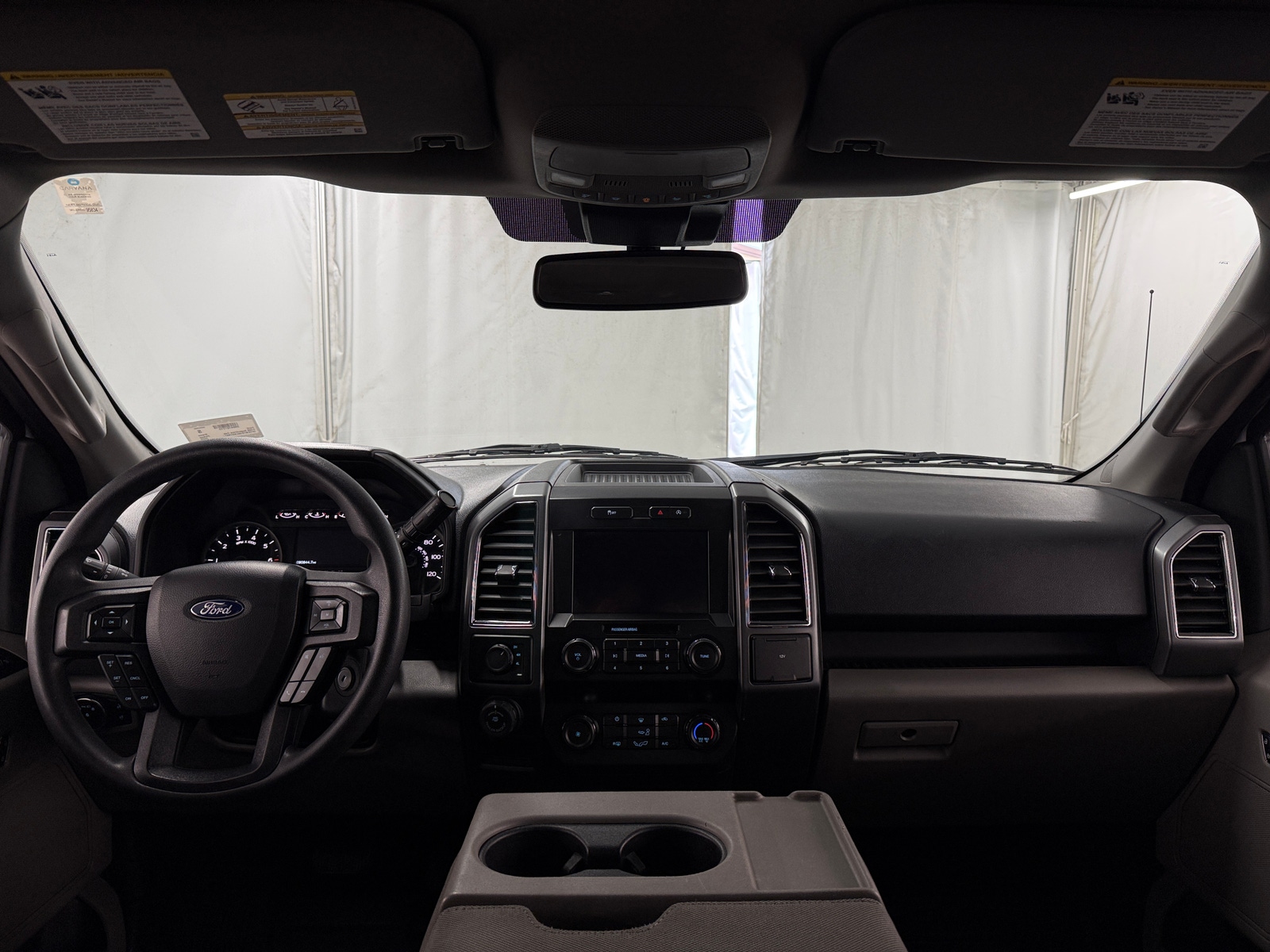 Thumbnail: 2020 Ford Econoline - 3